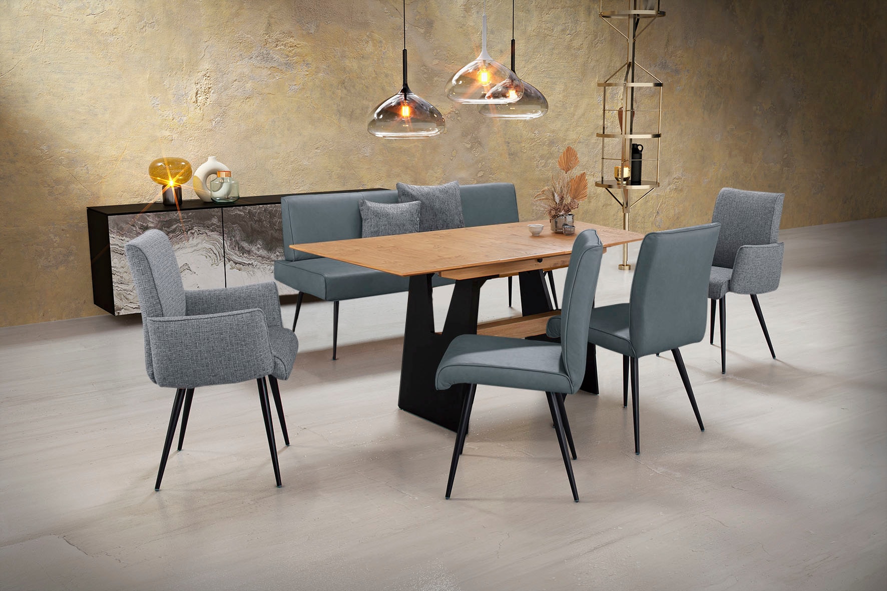 K+W KOMFORT & WOHNEN Essgruppe »Giacomo I« Polsterbank, 2 Stühle und 2 Armlehnenstühle, 6 Stk. tlg. 2 Stühle und Bank, 2 Armlehnenstühle Stoff 775,...