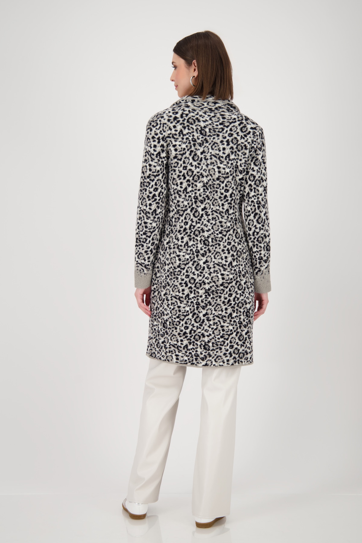 Monari Longstrickjacke »Jacke Strickmantel Leo«, Mit V-Ausschnitt