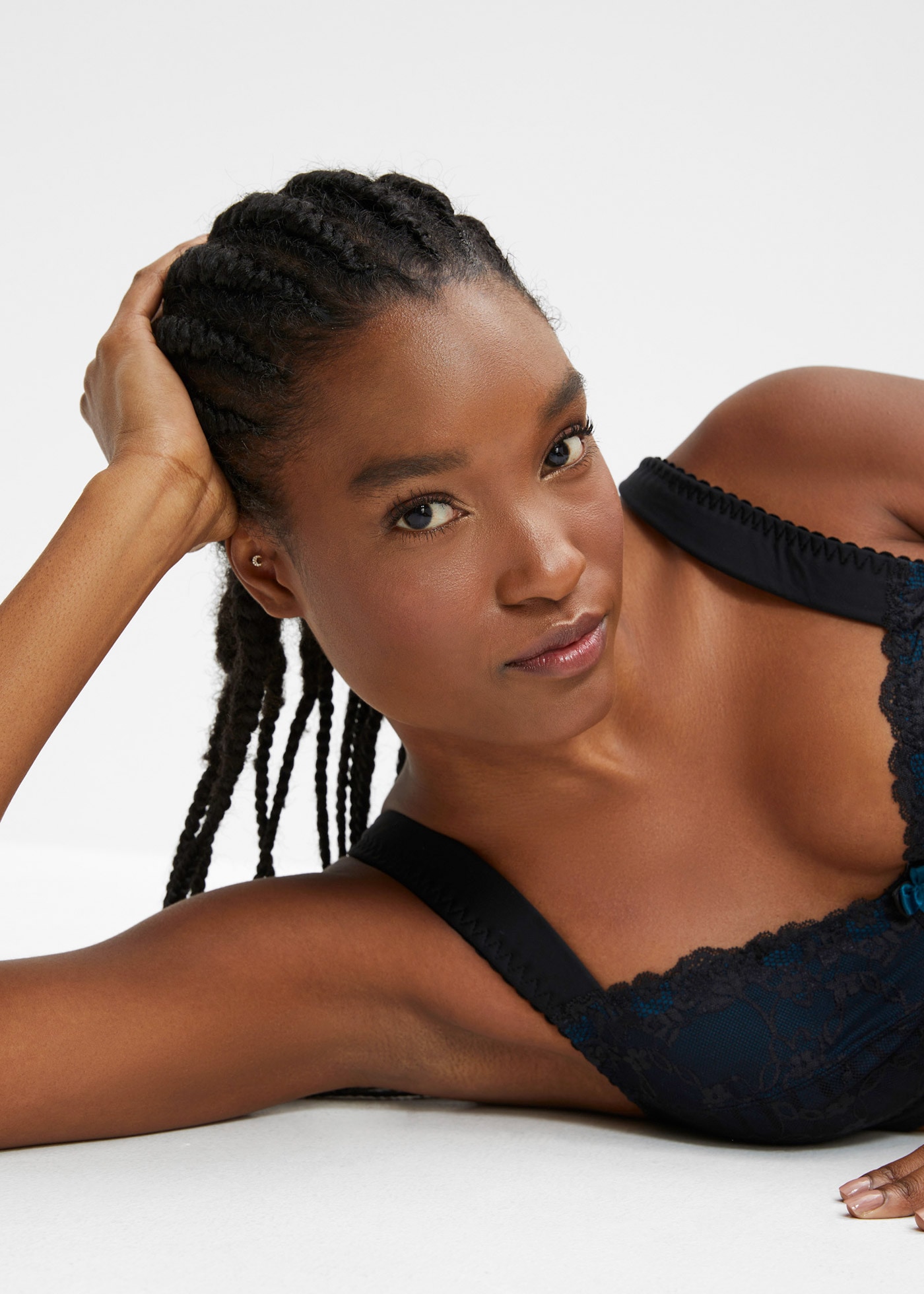 bonprix Minimizer-BH »Minimizer-BH mit gepolsterten Trägern«, Minimizer-BH mit gepolsterten Trägern