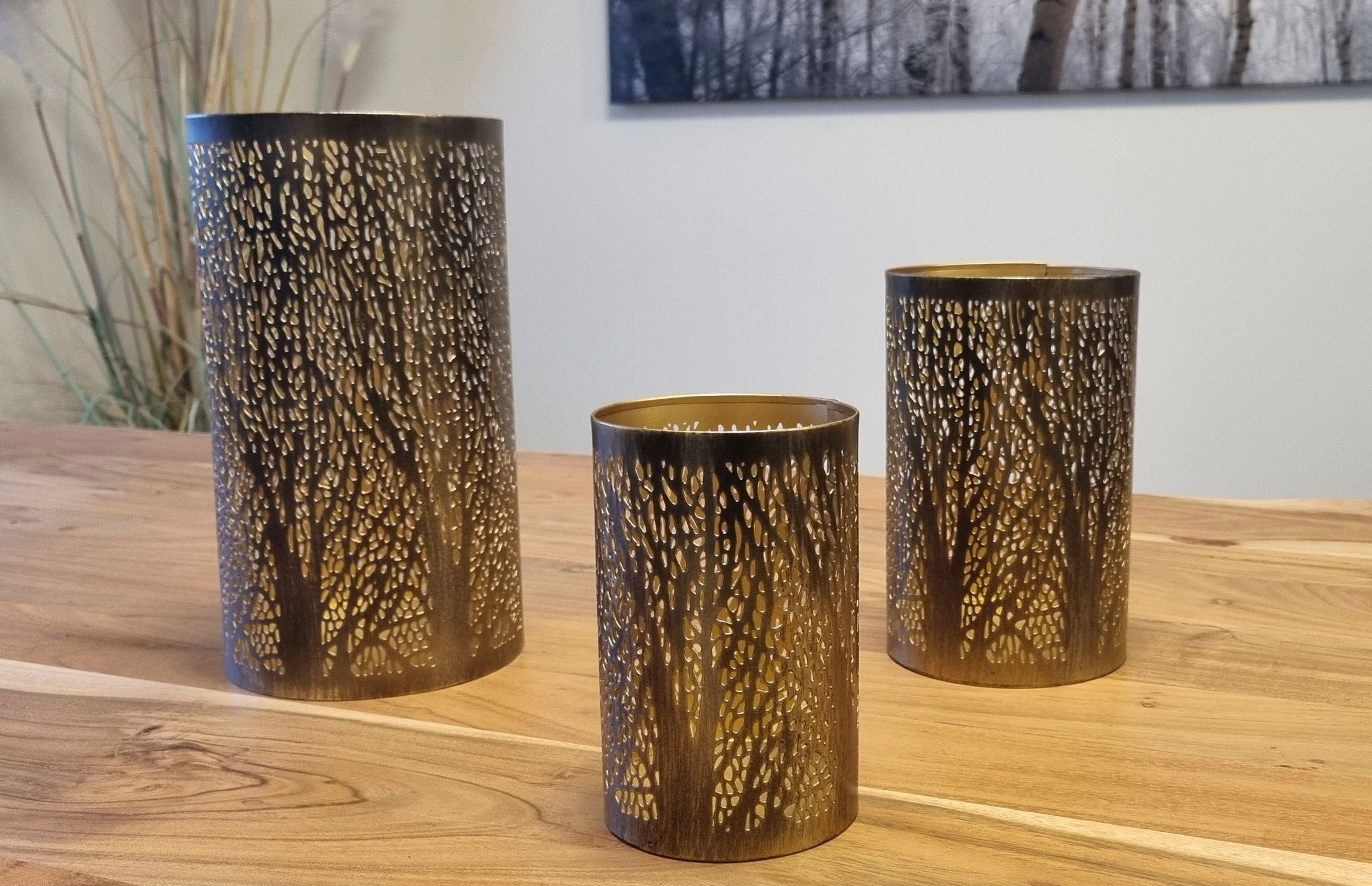 Ambiente Haus Kerzenlaterne »Stumpenkerzenhalter Walddesign, Höhe ca. 16 cm« aus pulverbeschichtetem Metall