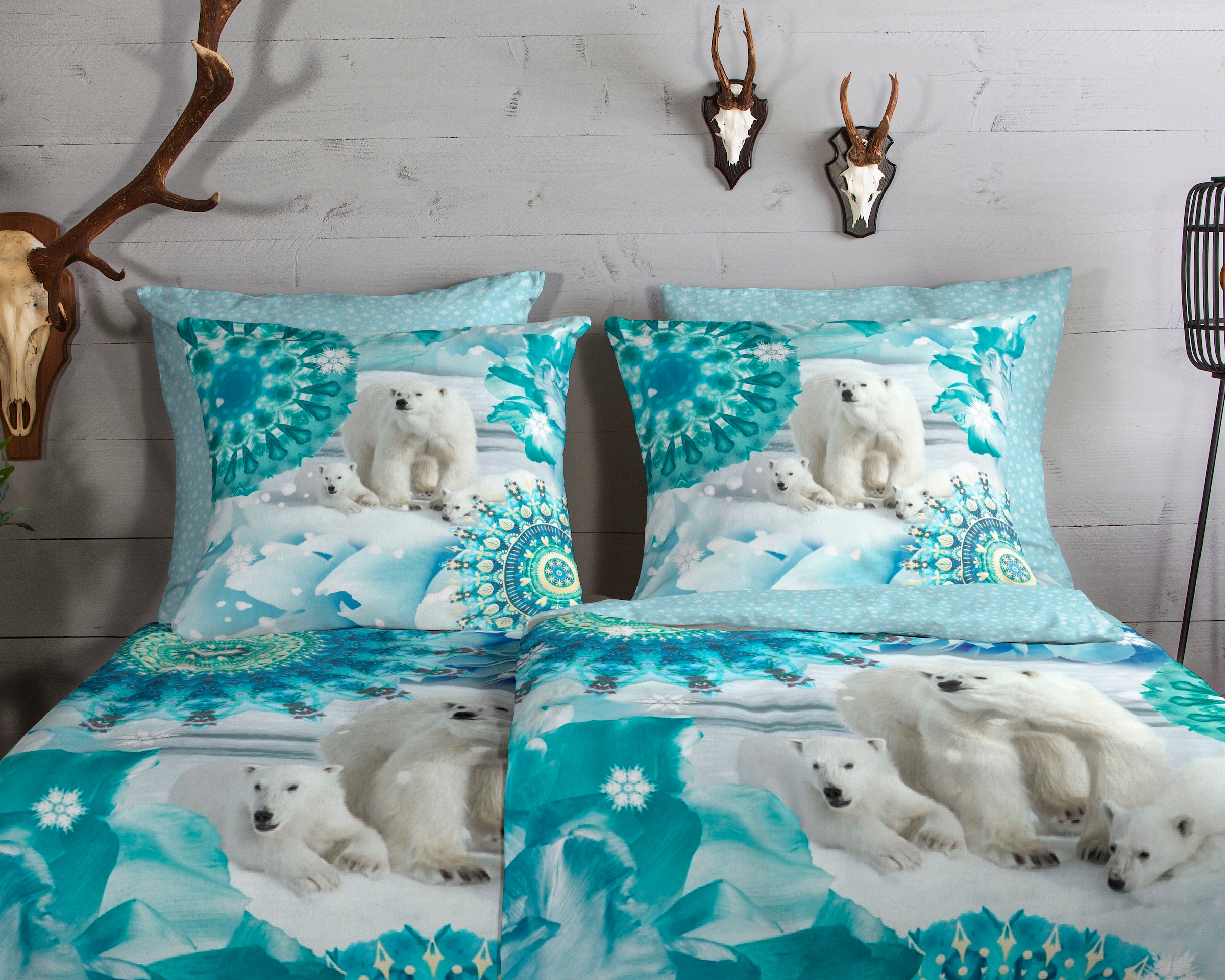 hip Wendebettwäsche »Seppo«, Biber, 135x200, Warm, Weich, Wendeoptik, Reißverschluss, Winter, Blau