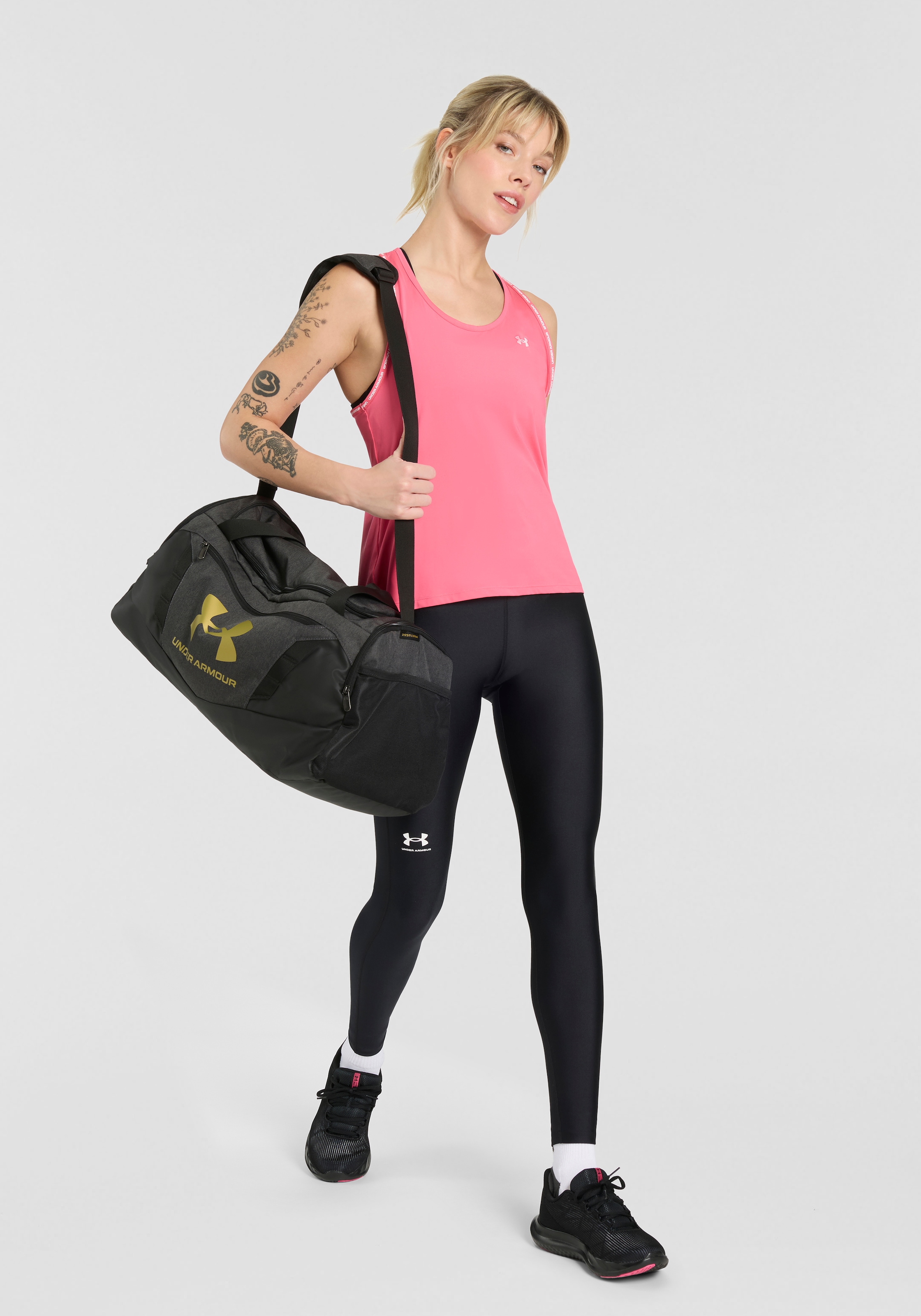 Under Armour® 3/4-Leggings »TECH«, Perfekt für die warmen Tage. Hält dich kühl und trocken.