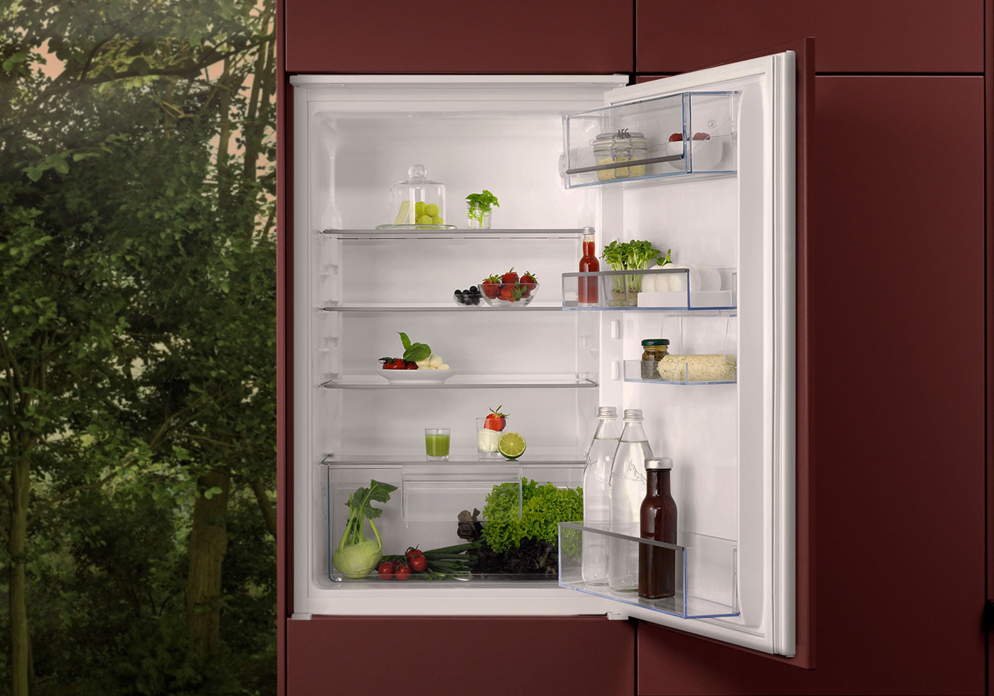 AEG Einbaukühlschrank 5000 »TSK50882DS« 87,3 cm hoch 54,8 cm breit 88cm kompakt: cleverer Stauraum mit flexiblen Glasablagen für Getränke