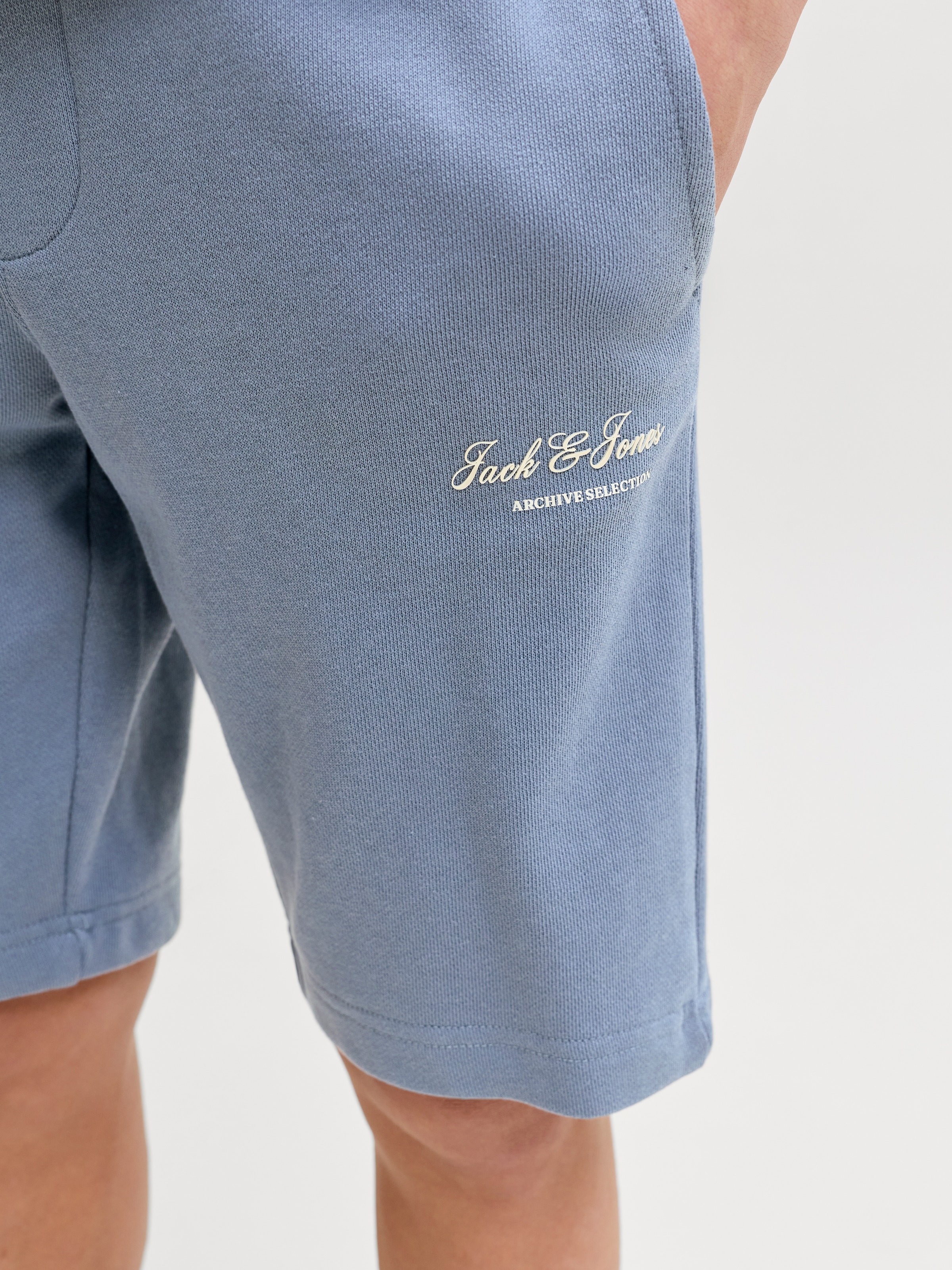 Jack & Jones Junior Sweatshorts »JPSTGORDON ARCHIVE SWEAT SHORTS SN JNR«