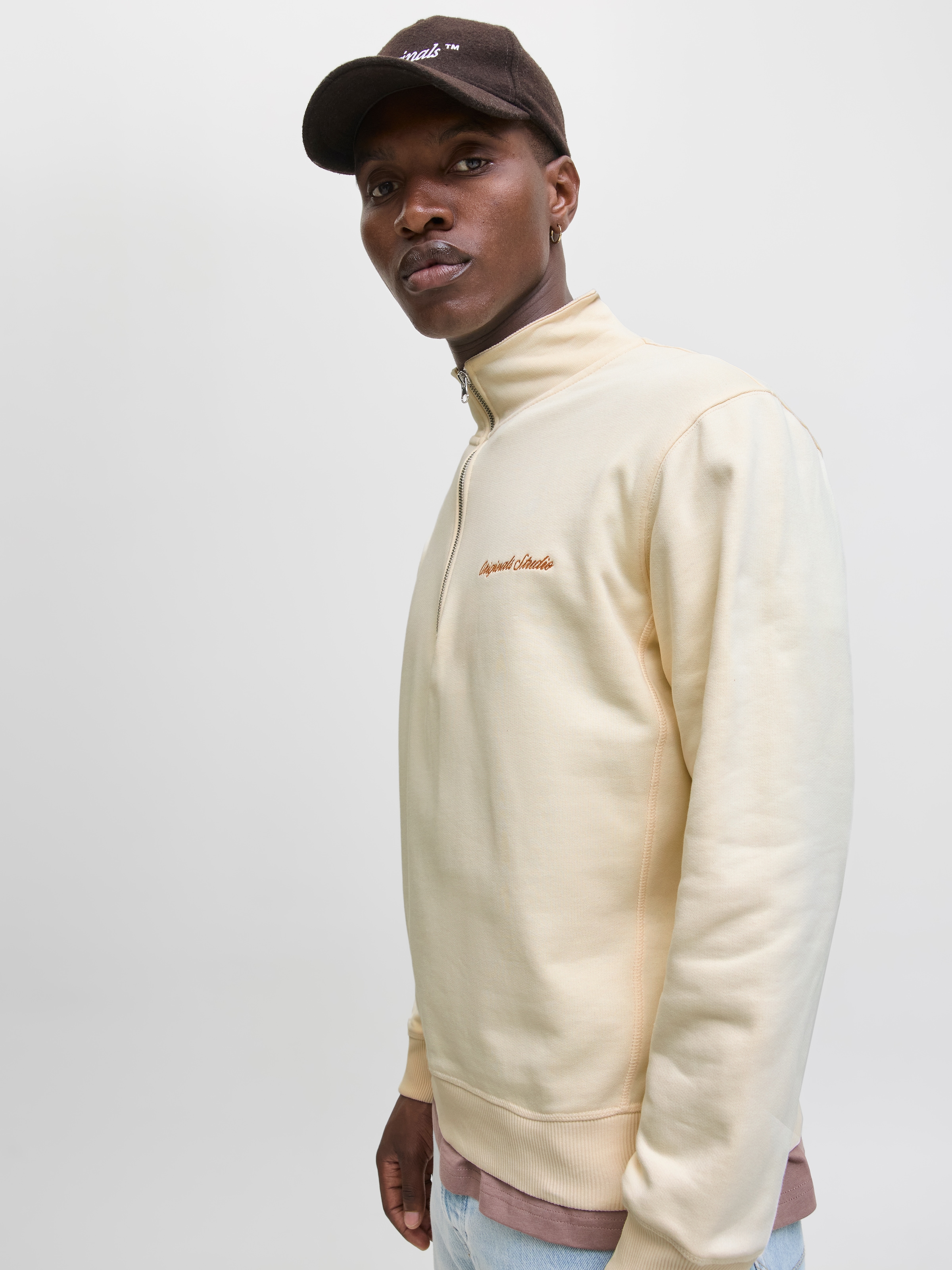 Jack & Jones Sweatshirt »JORNORREBRO EMB SWEAT HIGH NECK SN«
