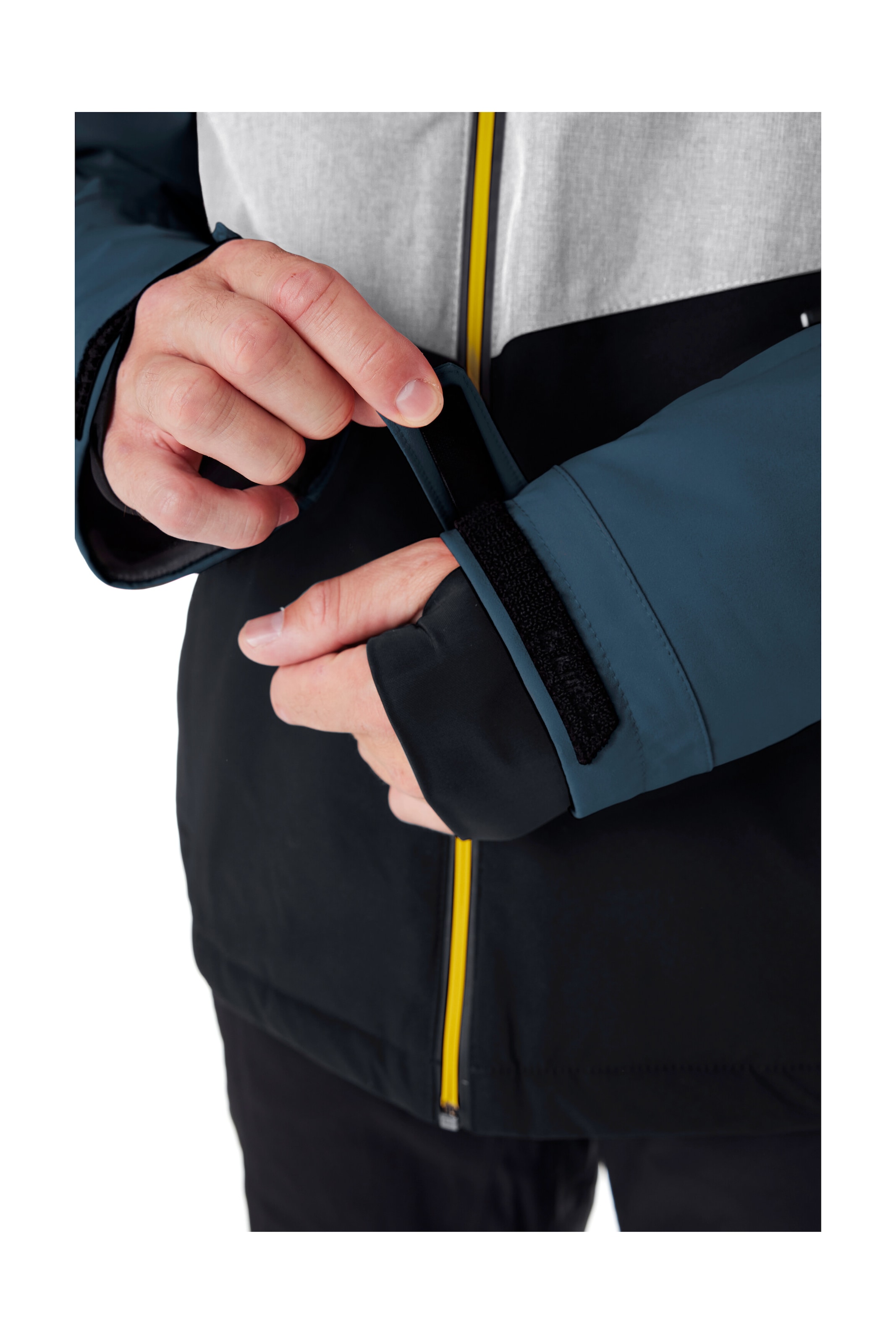 Killtec Skijacke »KSW 45 MN SKI JCKT« Trendige, wasserdichte Skijacke mit abnehmbarer Kapuze und Schneefang