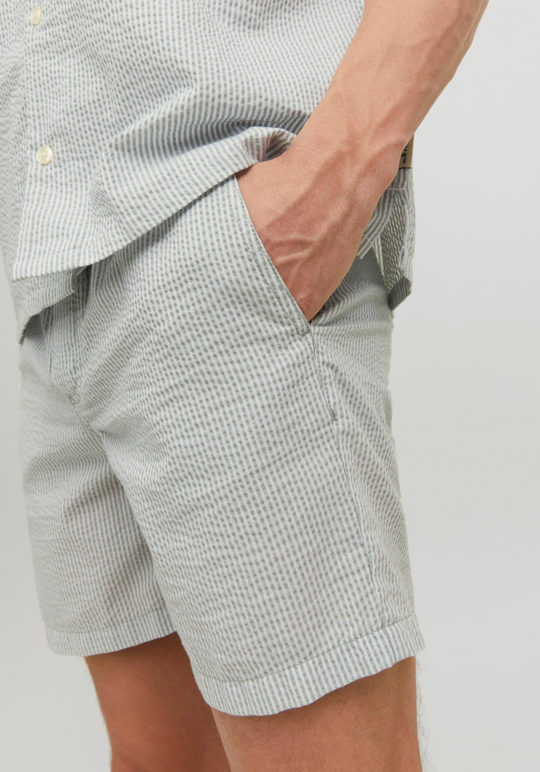 4. Bild von Jack & Jones Sweatshorts »JPSTJEFF JJJOGGER SEERSUCKER DEK SN«