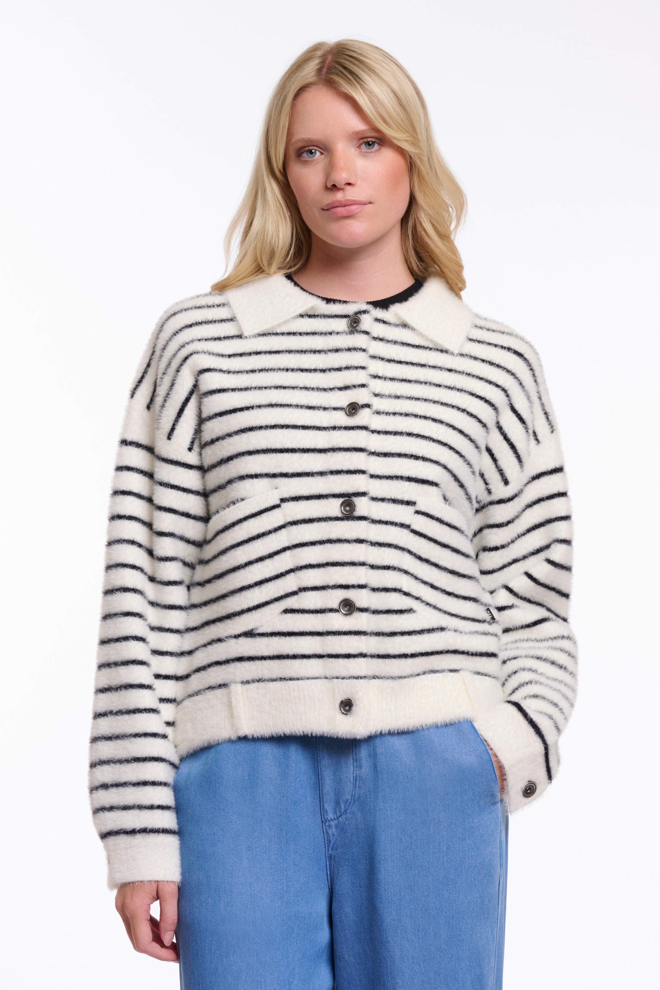 Rino & Pelle Strickjacke »BUBBLY« mit flauschiger Optik
