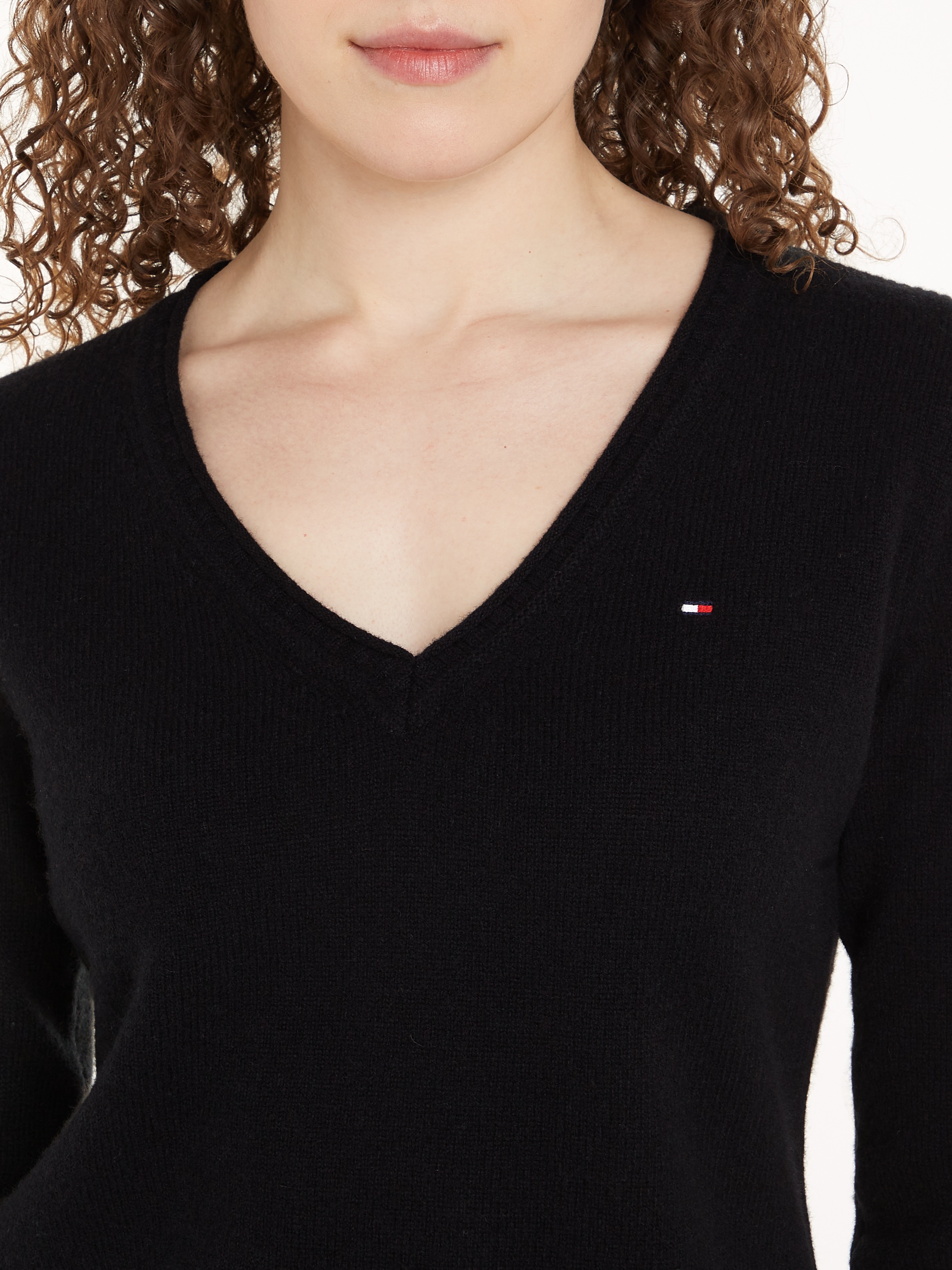 Tommy Hilfiger Strickpullover »SOFT WOOL V-NK SWEATER«, aus reiner Wolle