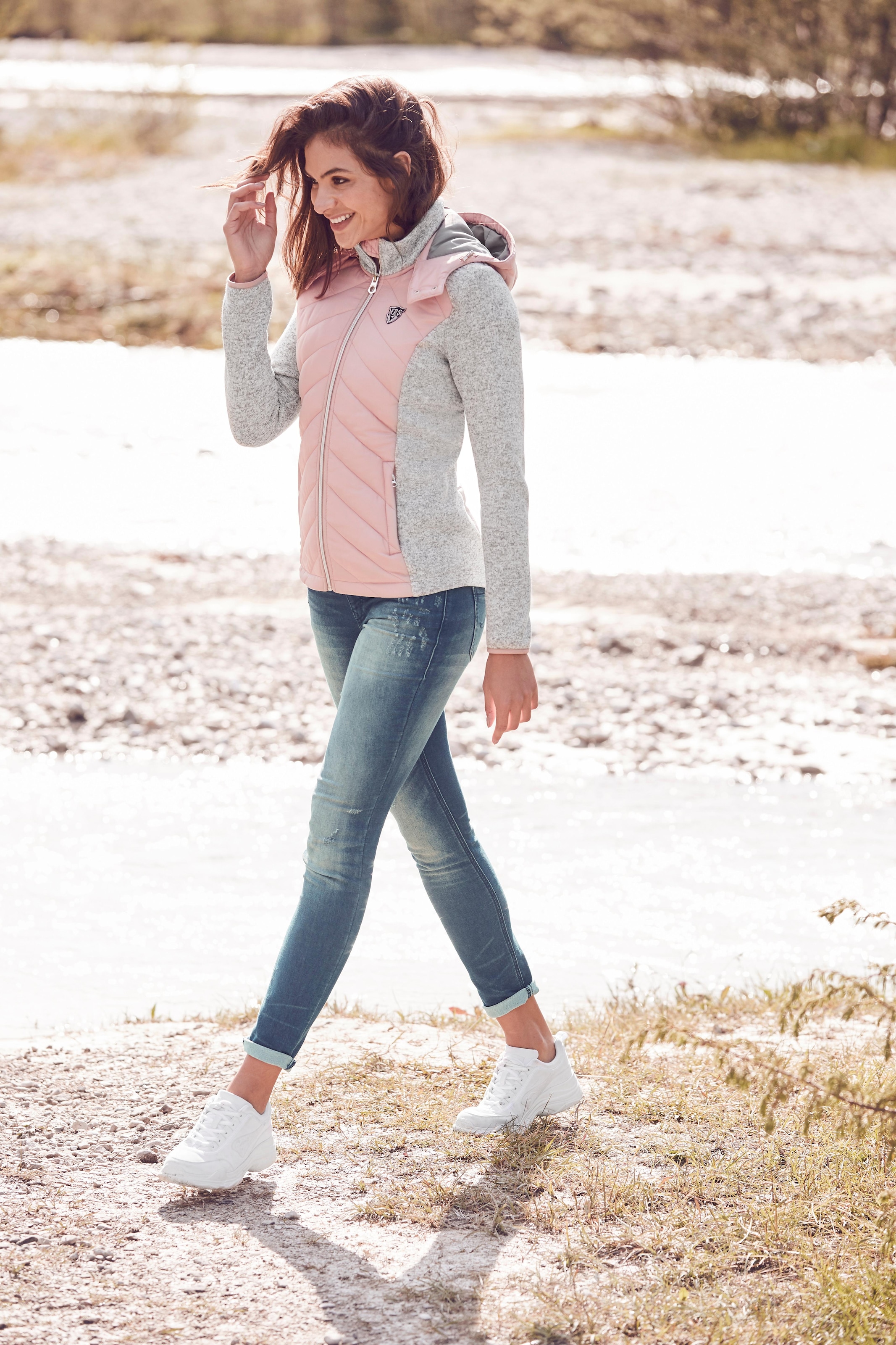 KangaROOS Kurzjacke, mit Kapuze