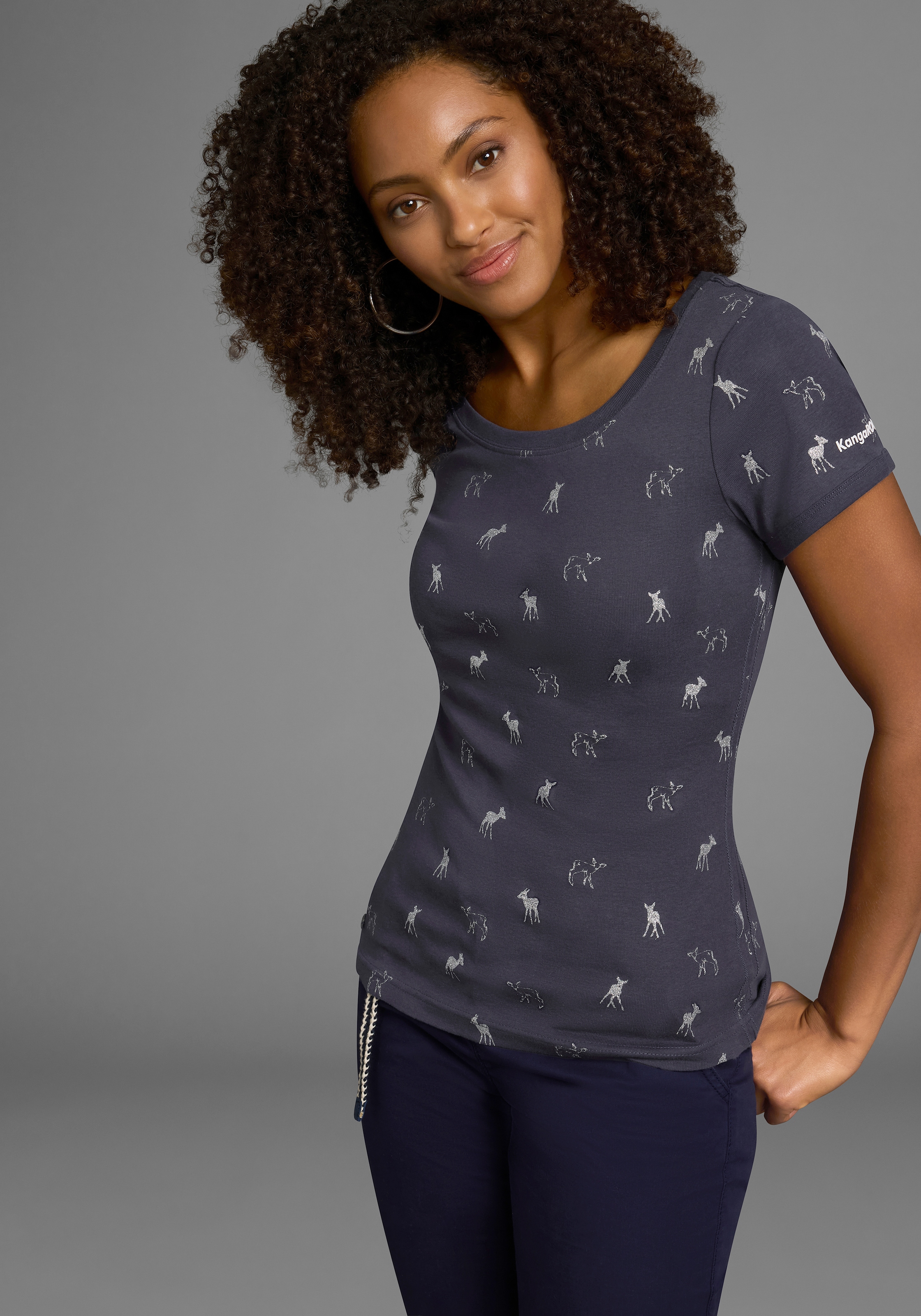 KangaROOS T-Shirt kurzärmelig,  sehr figurbetont und hüftbedeckend