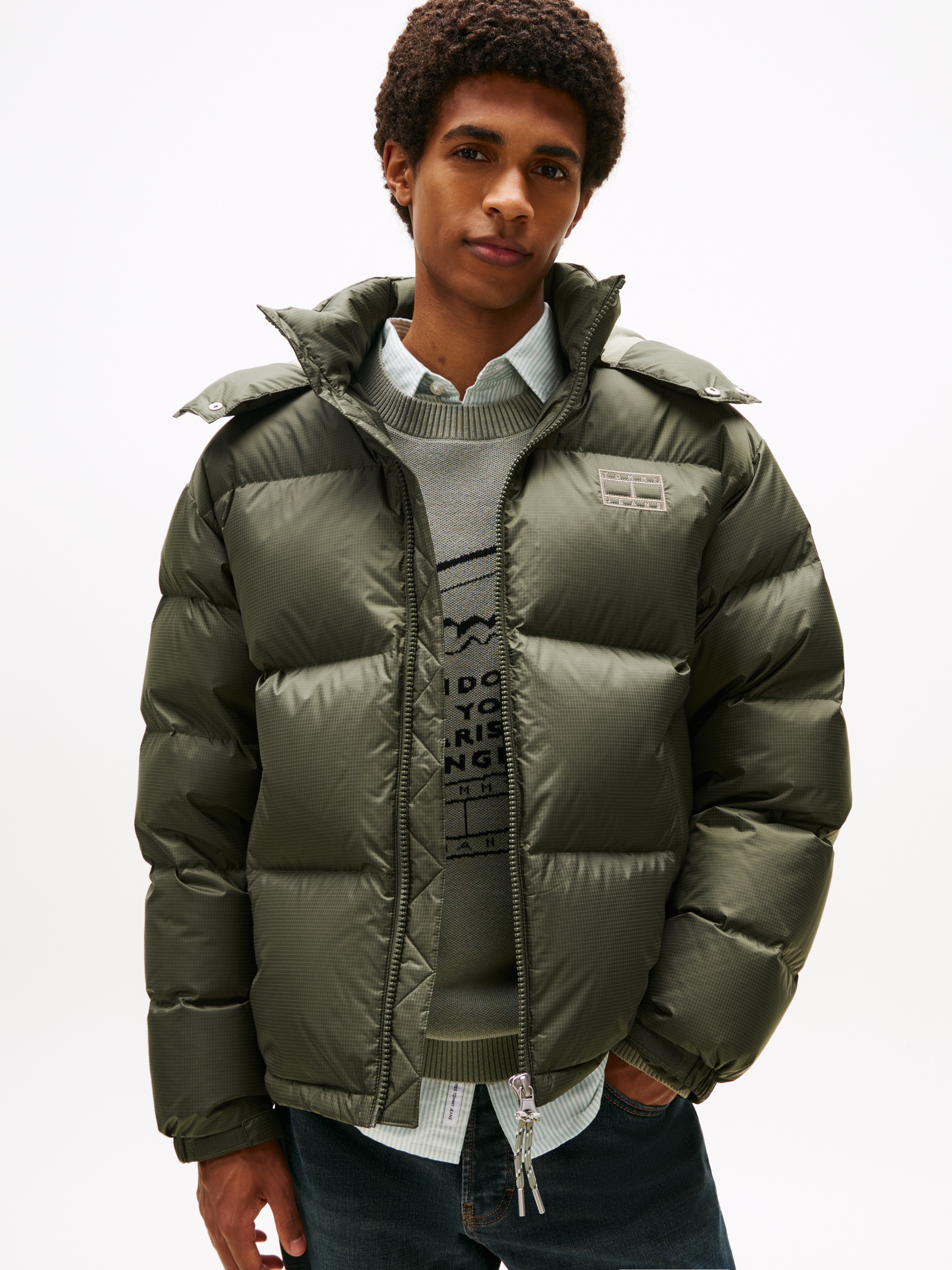 Tommy Jeans Steppjacke »ALASKA DOWN PUFFER« mit Kapuze Übergangsjacke Regular fit mit abnehmbarer Kapuze