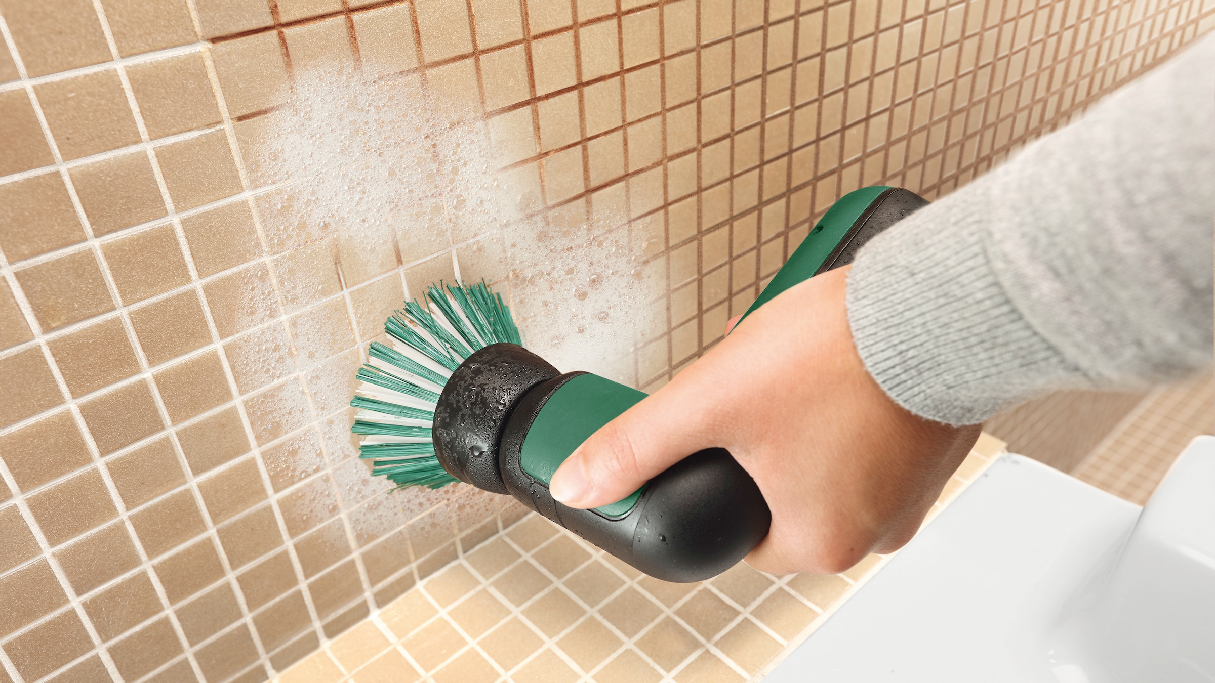 Bosch Home & Garden Akku-Oberflächenbürste »»UniversalBrush««, Inkl. umfangreichem Zubehör