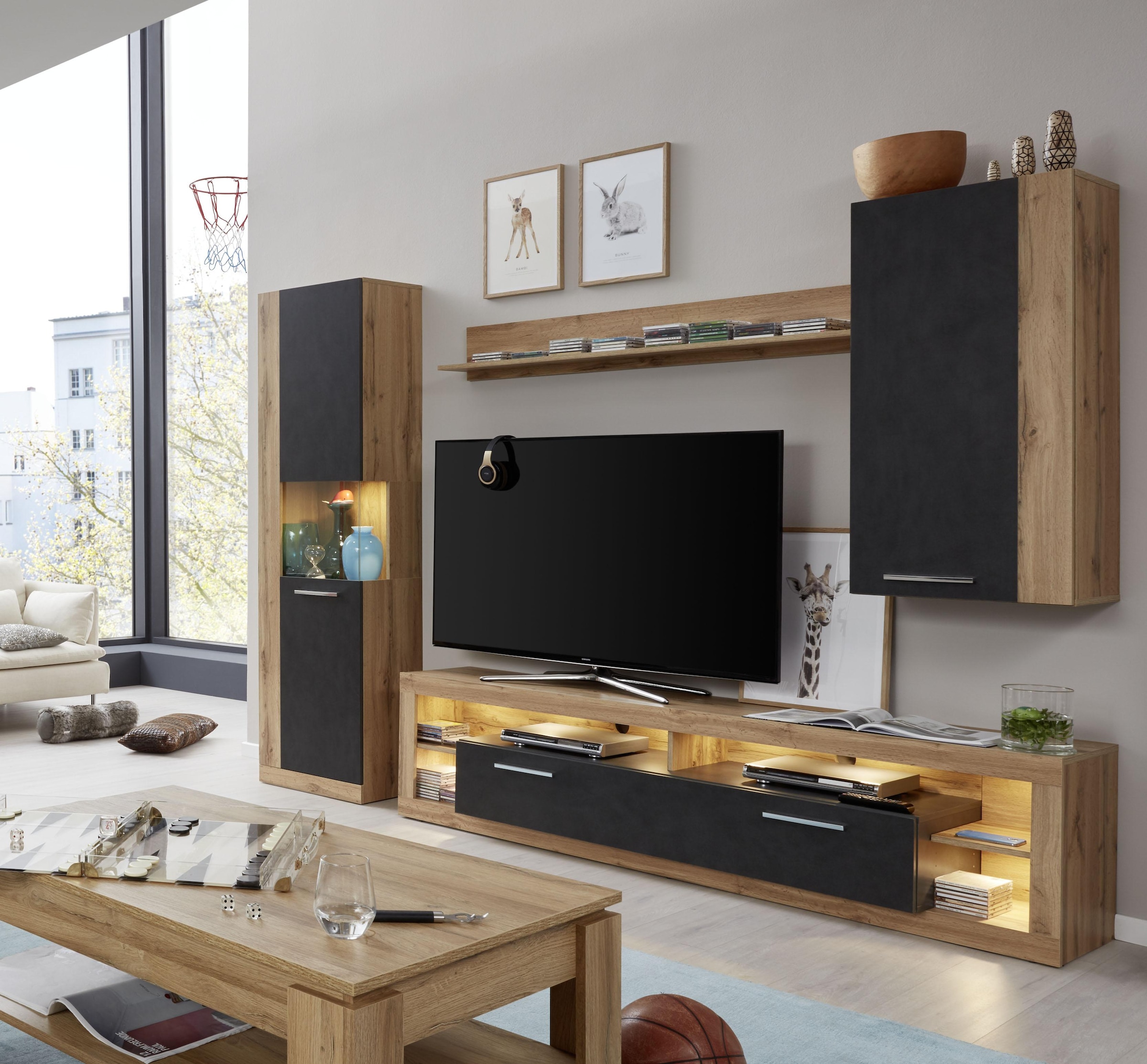 INOSIGN Hängevitrine »Gwendolyn«, Hängeschrank fürs Wohnzimmer mit 3 Fächern - (B/T/H) 52/31/103 cm