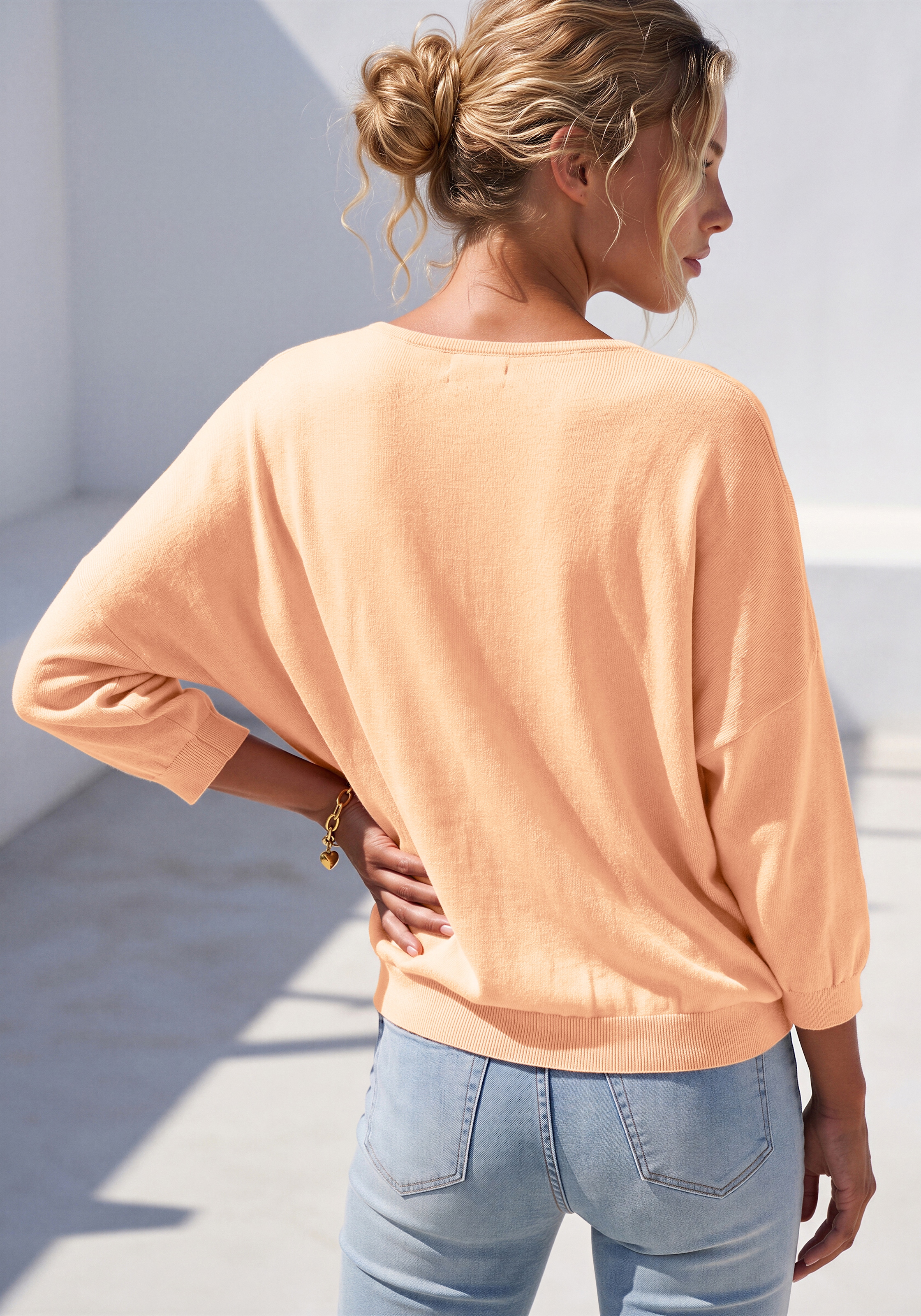 Vivance Fledermauspullover »aus weicher Feinstrickqualität, lässiger V-Pullover« Strickpullover mit V-Ausschnitt, Feinstrickpullover, lockere Passform