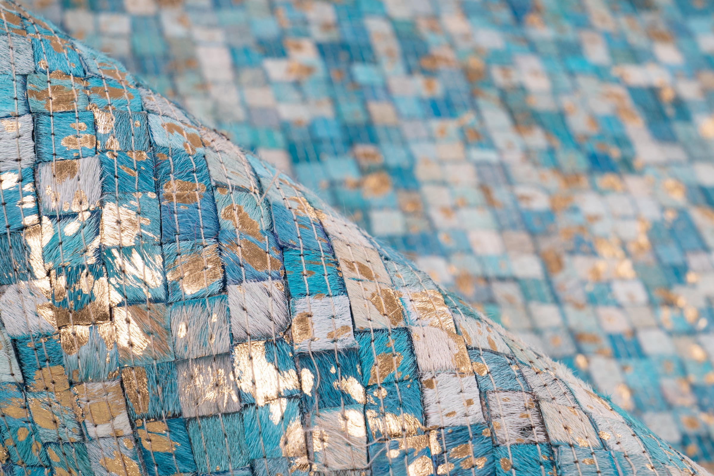 Arte Espina Teppich »Finish 100«, natürlicher Lederteppich,mit glänzender Metallic-Farbe,Rücken aus Filz