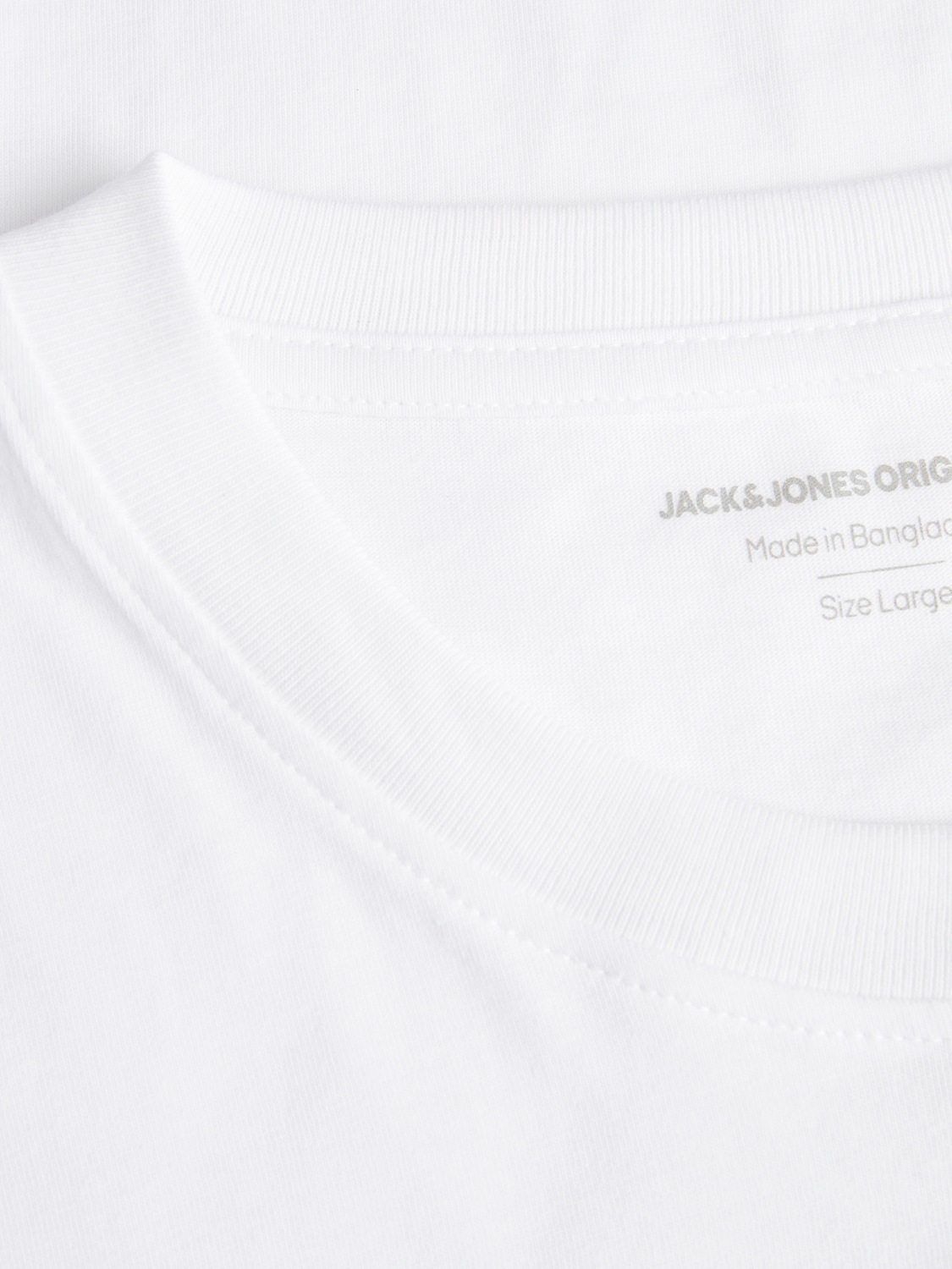 Jack & Jones Rundhalsshirt »JORSEVEN SKULL TEE SS CREW NECK SN«