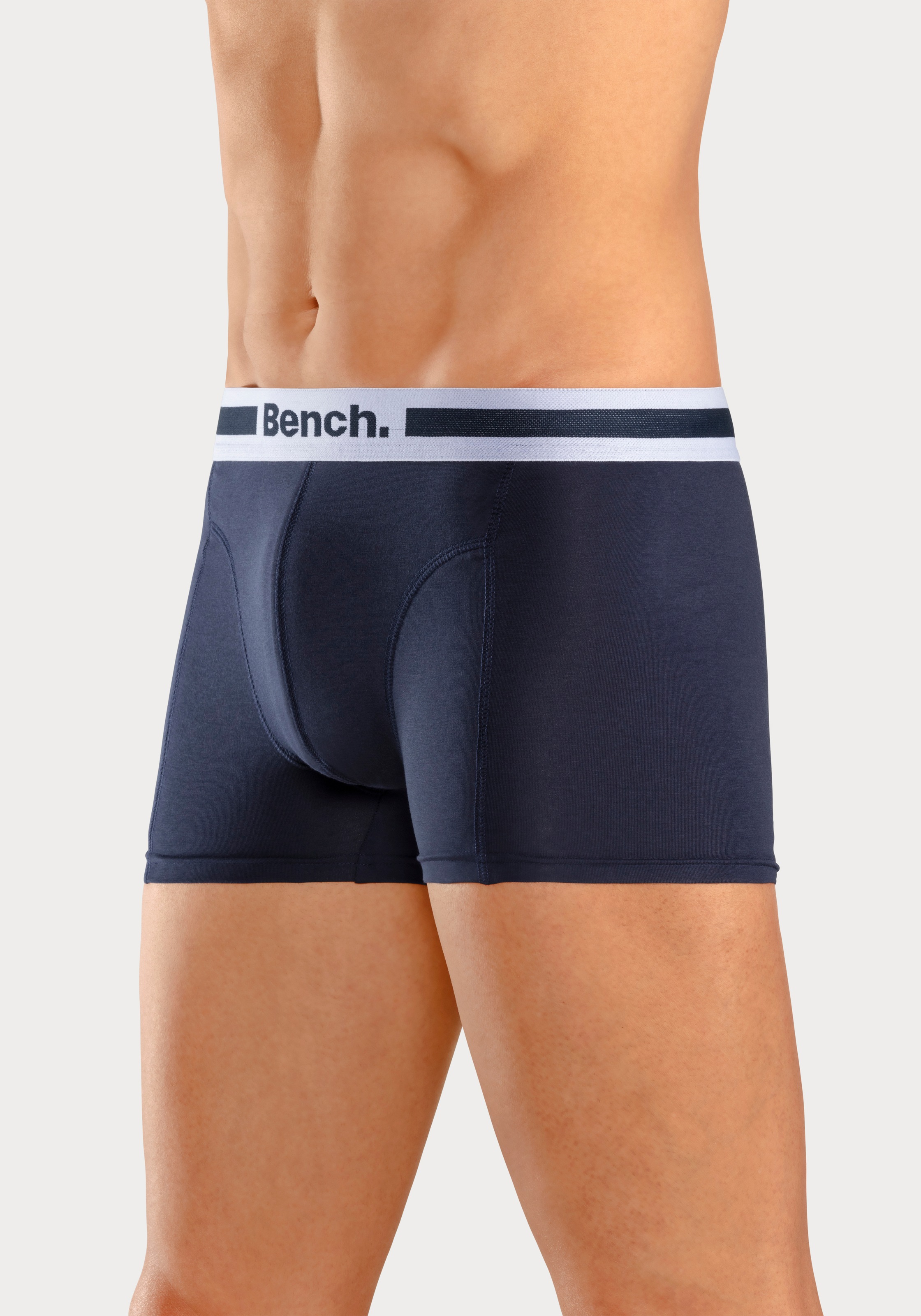 Bench. Boxer »Boxershorts für Herren«, (Packung, 4 St.), mit Overlock-Nähten vorn