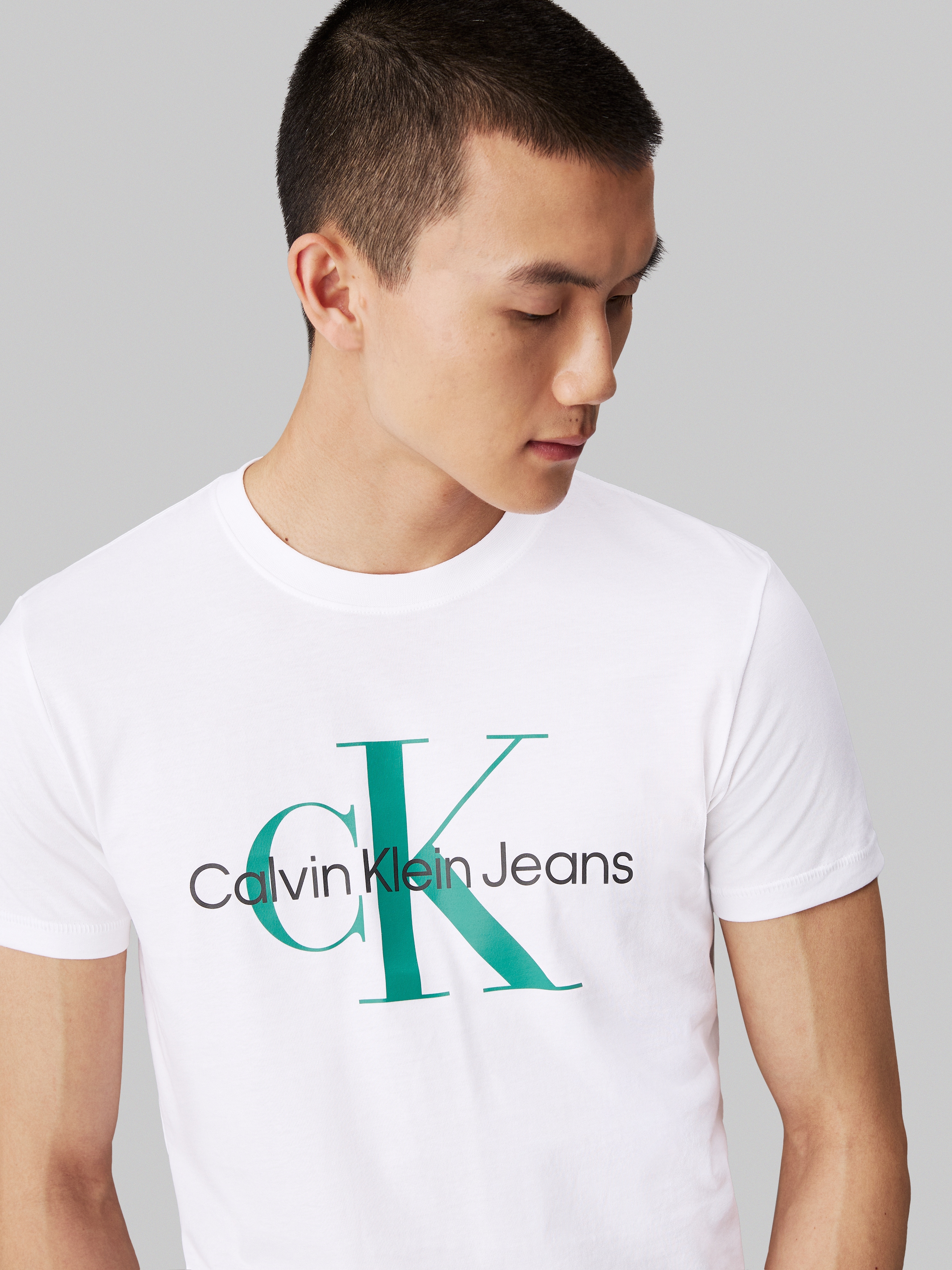 Calvin Klein Jeans T-Shirt »SEASONAL MONOLOGO TEE«, mit großem Logodruck