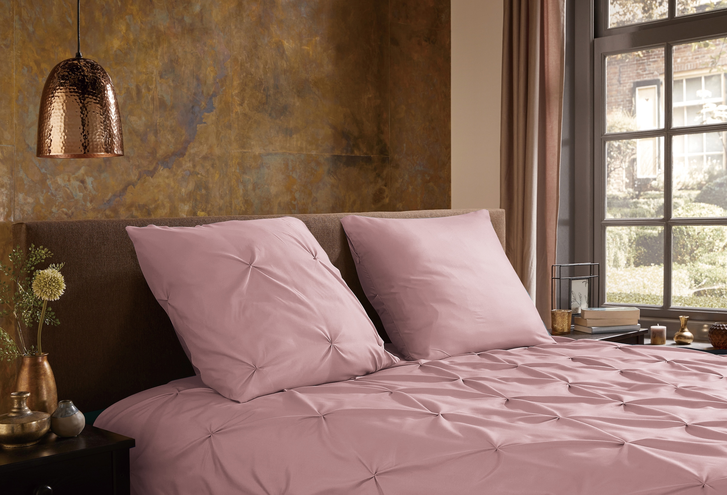 PURE luxury collection Wendebettwäsche »Elegence« 2 Stk. Mikrofaser, Uni, Stickerei, luxuriöse Falten, Reißverschluss