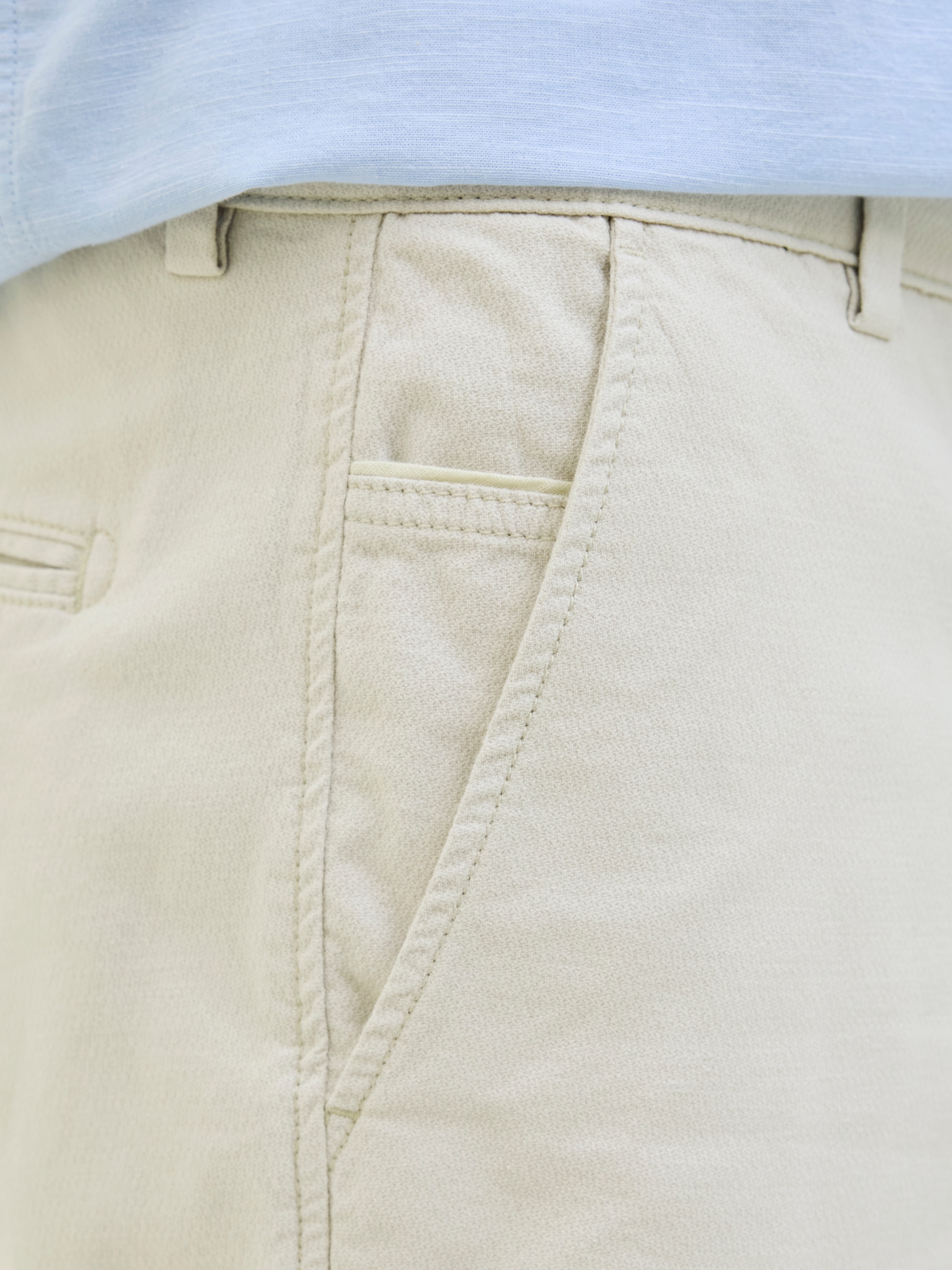Jack & Jones Chinoshorts »JPSTFURY JJSHORTS ANA SN«, mit Taschen