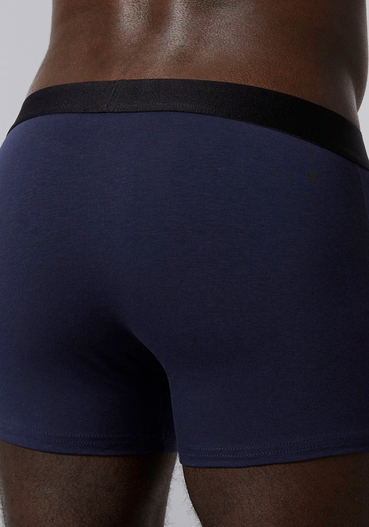 Bruno Banani Boxershorts »Short 3Pack Energy Cotton«, (3er Pack), mit Schriftzug am Bund