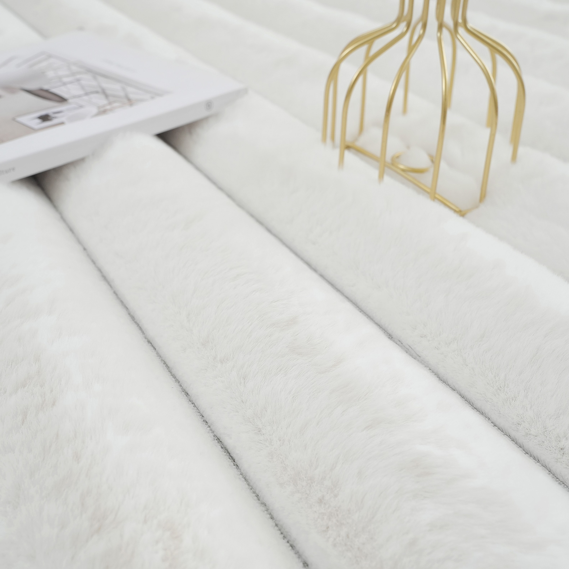 my home Teppich »Melanie, Kunstfellteppich, besonders weich, Hoch-Tief-Effekt«, rechteckig, 28 mm Höhe, Kaninchenfell Optik, Wohnzimmer, Schlafzimmer, auch als Läufer