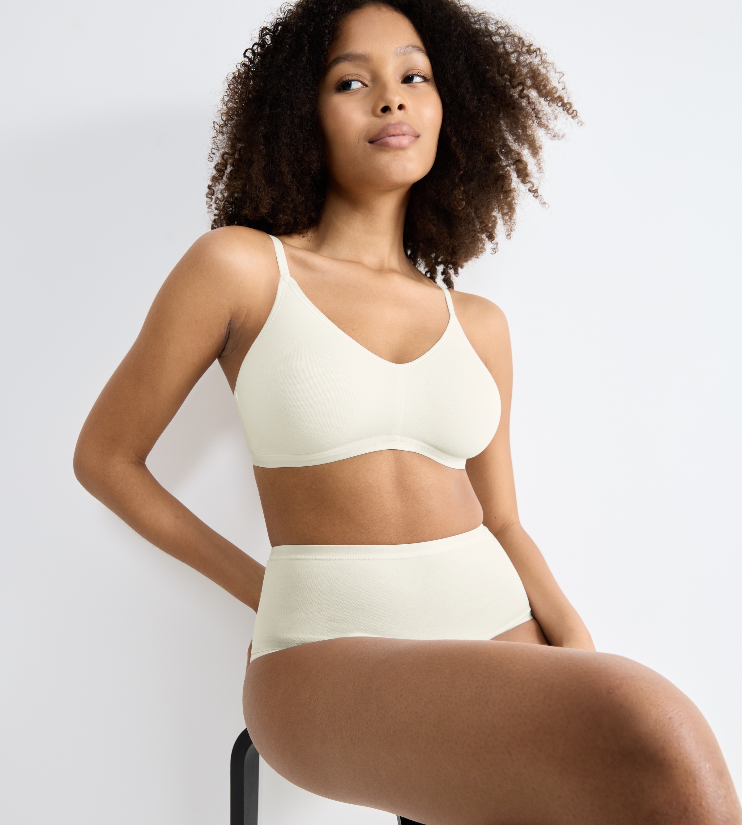 sloggi Bügel-BH »GO Daily Cotton Soft bra«, glanzeffekt Details