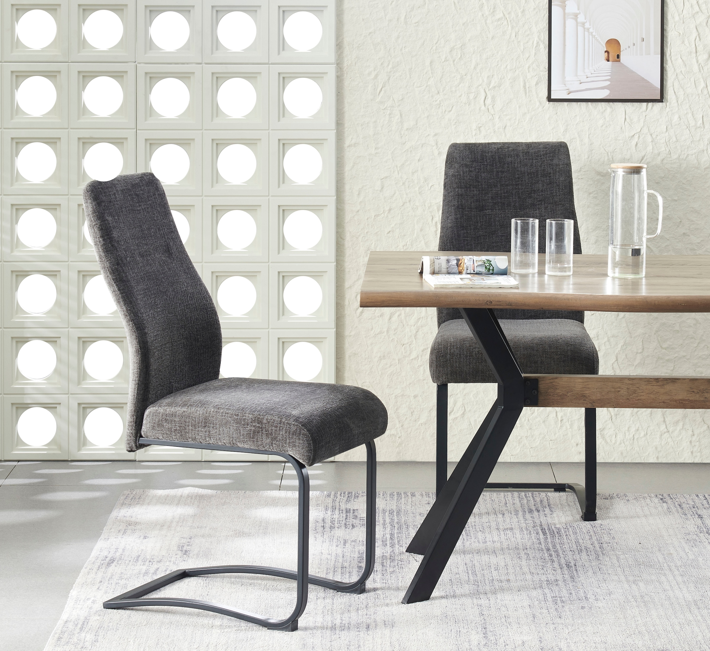 Home affaire Esszimmerstuhl »VERNON, 2er Set, mit Metallgestell in matt schwarz« (Set) 2 Stk.in verschiedenen Farben, Belsatbarkeit pro Stuhl 120 kg