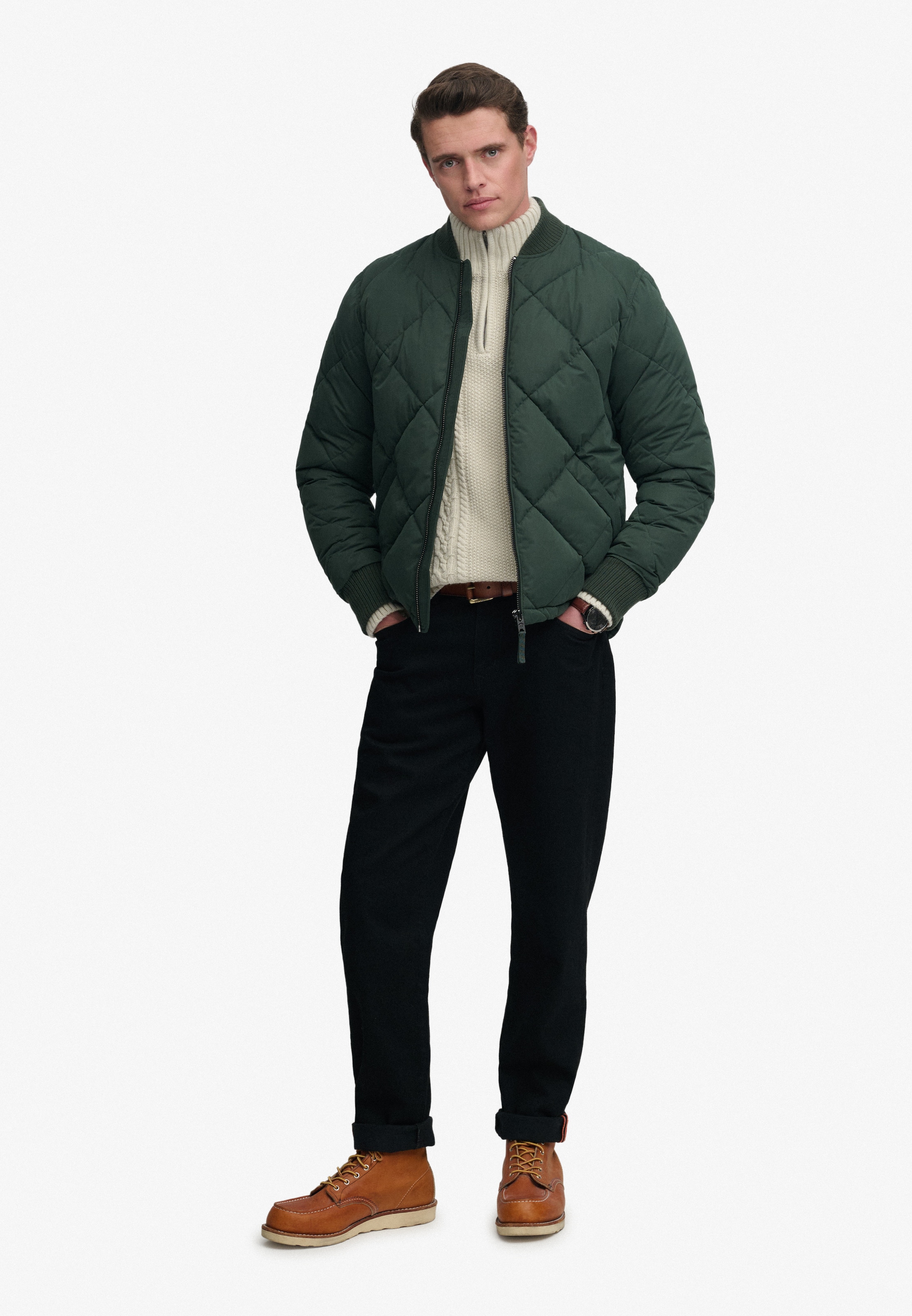 Superdry Steppjacke »DIAMOND QUILT JACKET« Regular Fit, mit Reißverschluss, aus Polyester und Kunstfaser