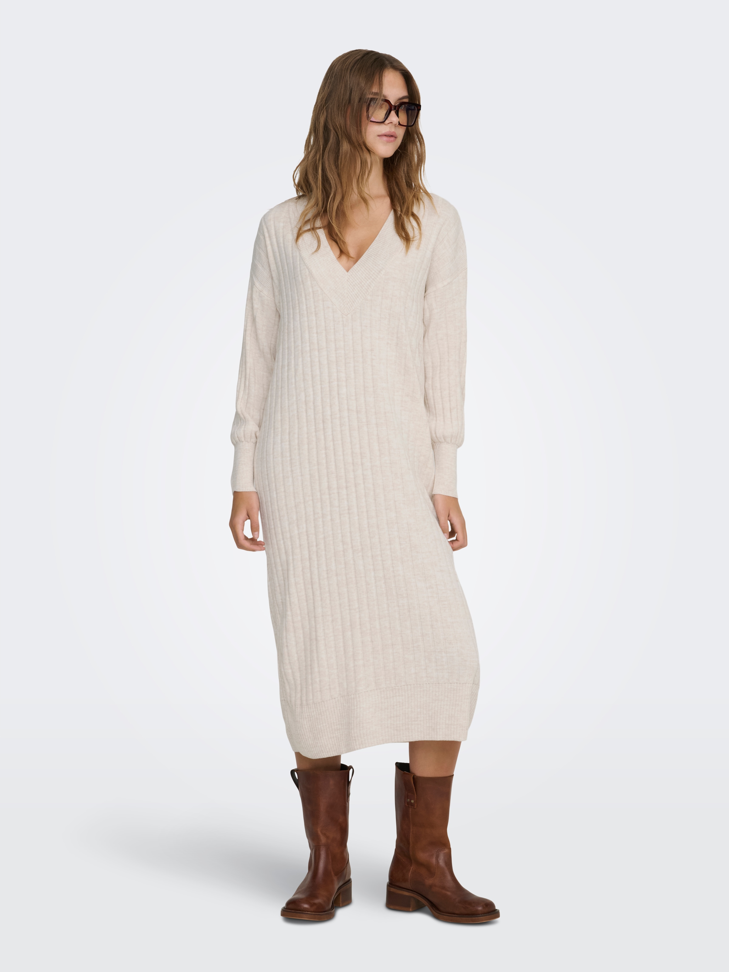 ONLY Strickkleid »ONLNEW TESSA L/S MIDI V DRESS« mit tiefem V-Ausschnitt mit breiter Blende