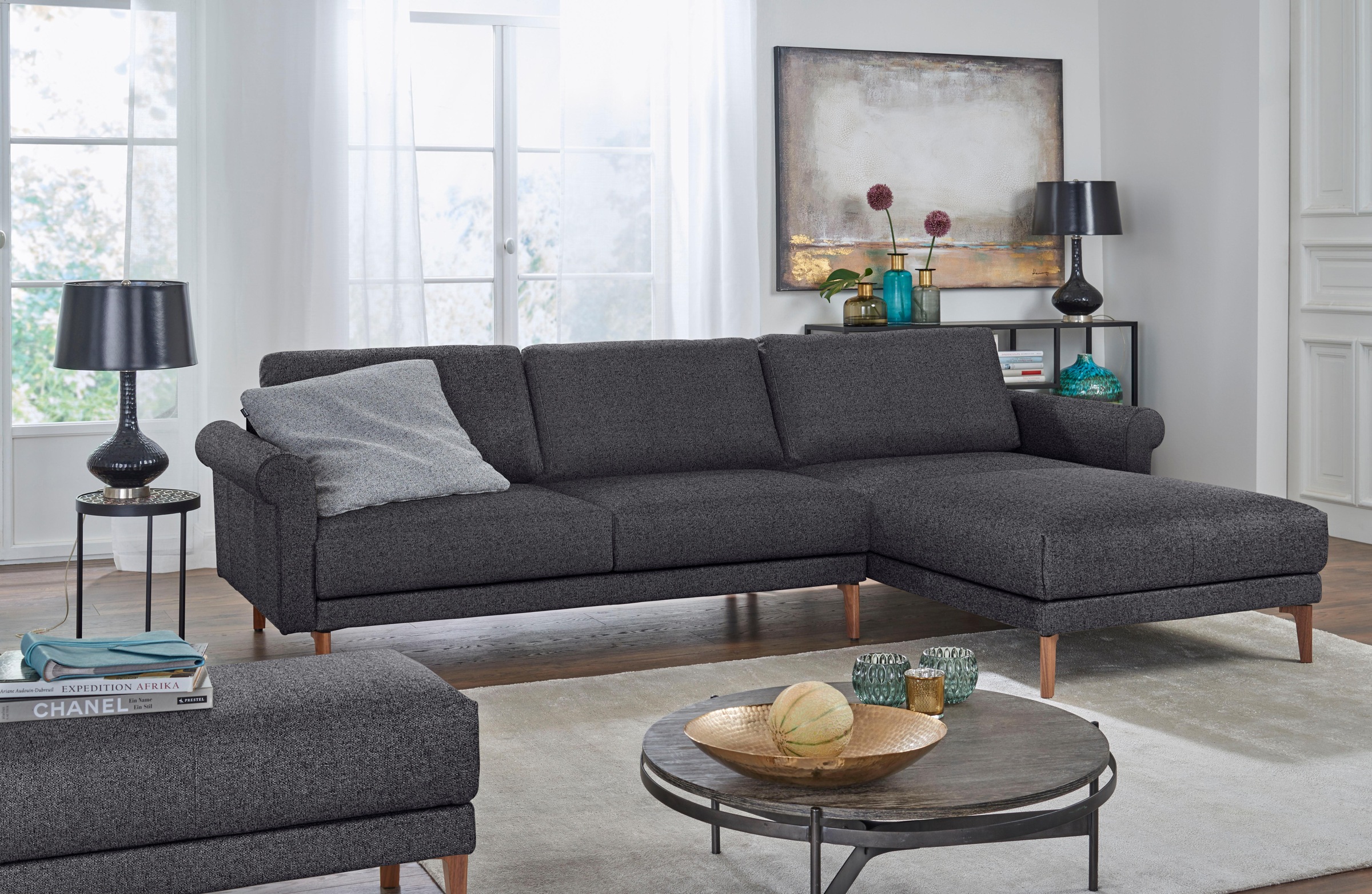 hülsta sofa Ecksofa »hs.450«, Armlehne Schnecke modern Landhaus, Breite 262  cm, Fuß Nussbaum online bestellen