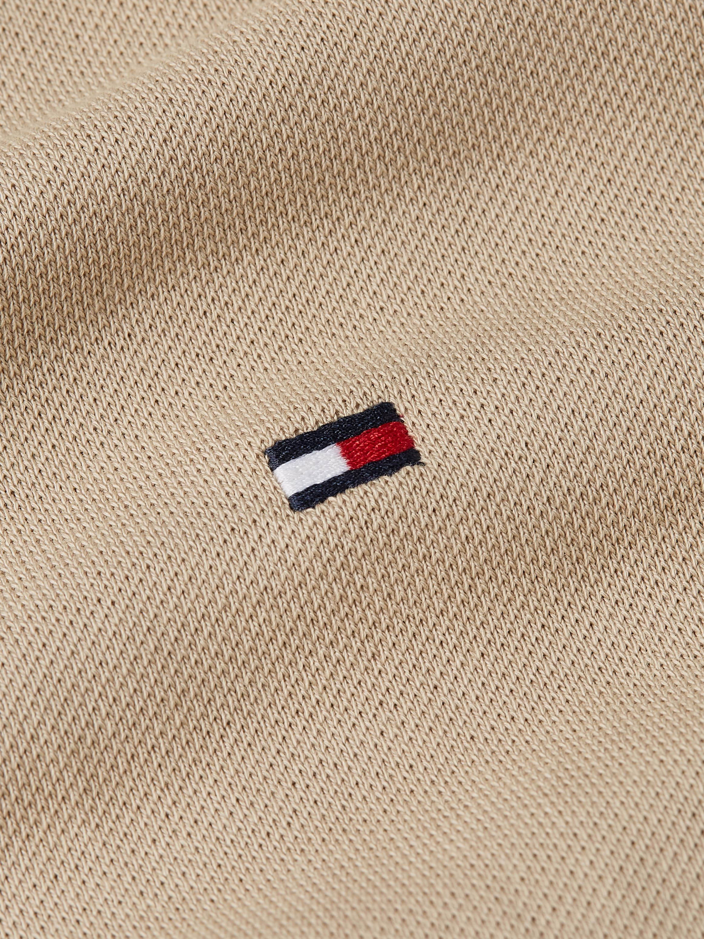 Tommy Hilfiger Poloshirt »1985 SLIM POLO mit Stickerei und Piqué-Qualität« unifarben, casual, slim fit, Baumwollmix, Polokragen