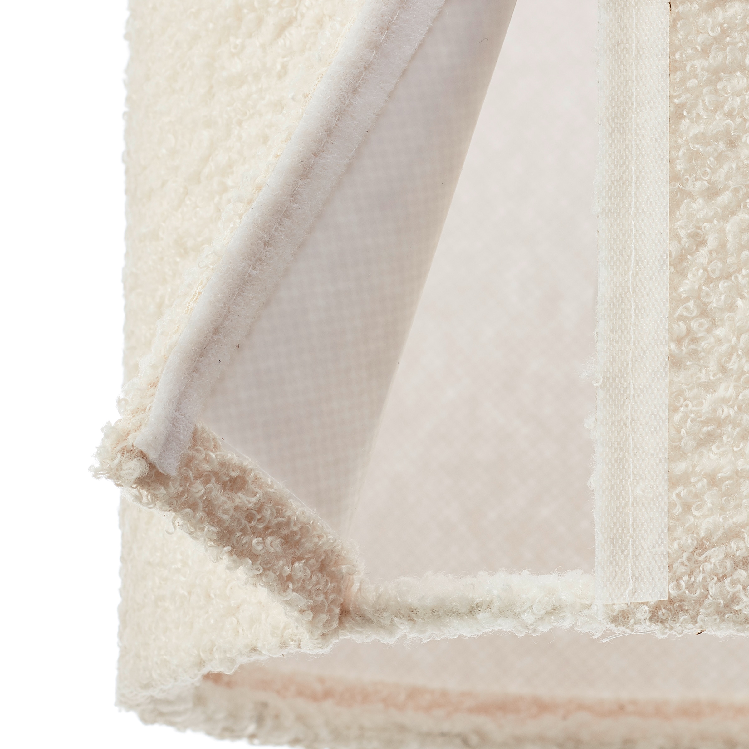 Brilliant Pendelleuchte »Teddy«, 1 flammig, Leuchtmittel E27 | ohne Leuchtmittel, flauschiger Teddystoff, 150 x 35 cm, E27, kürzbar, Textil, beige