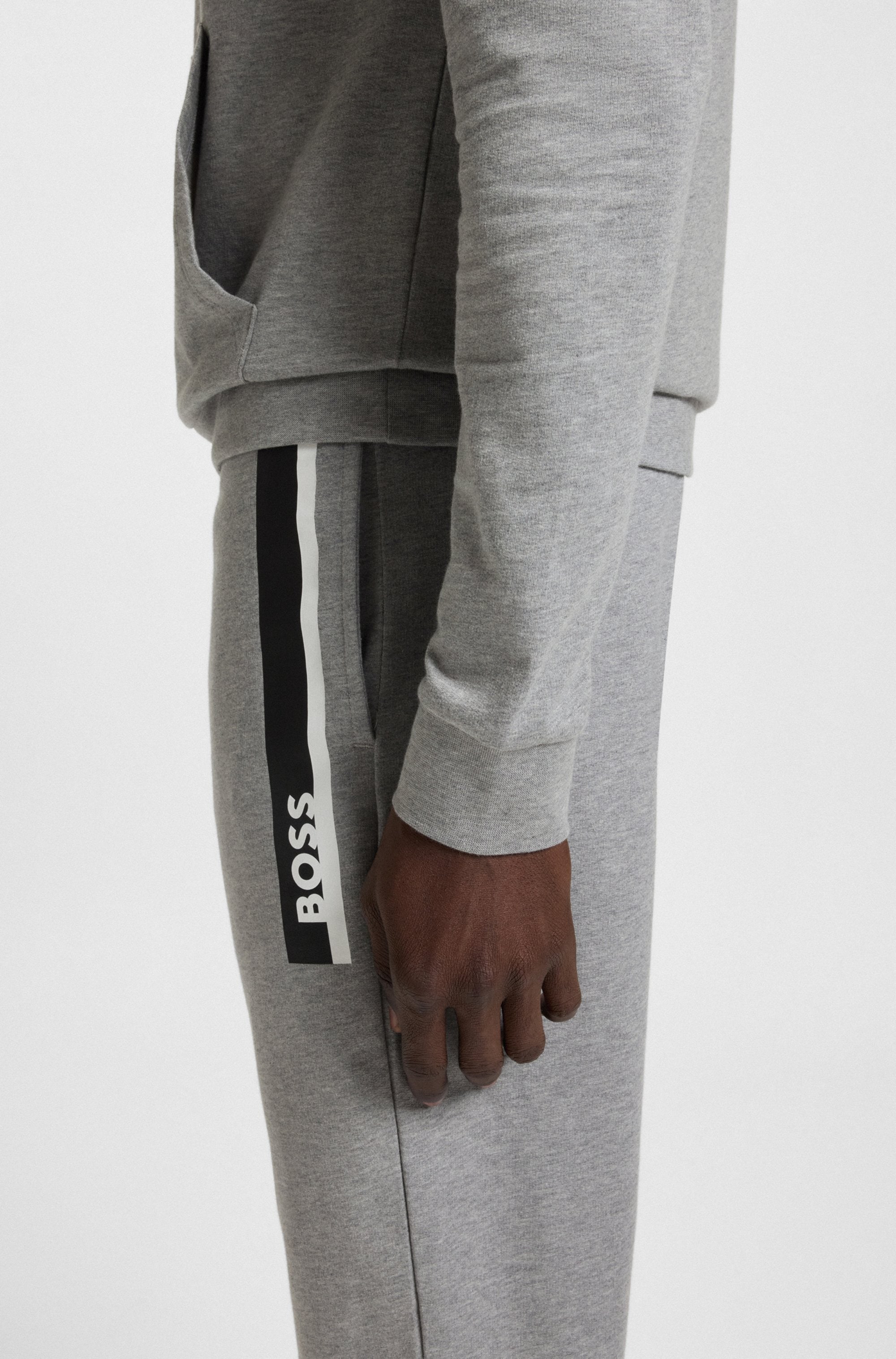 BOSS Sweathose »Authentic Pan«, mit seitlichem Logoschriftzug