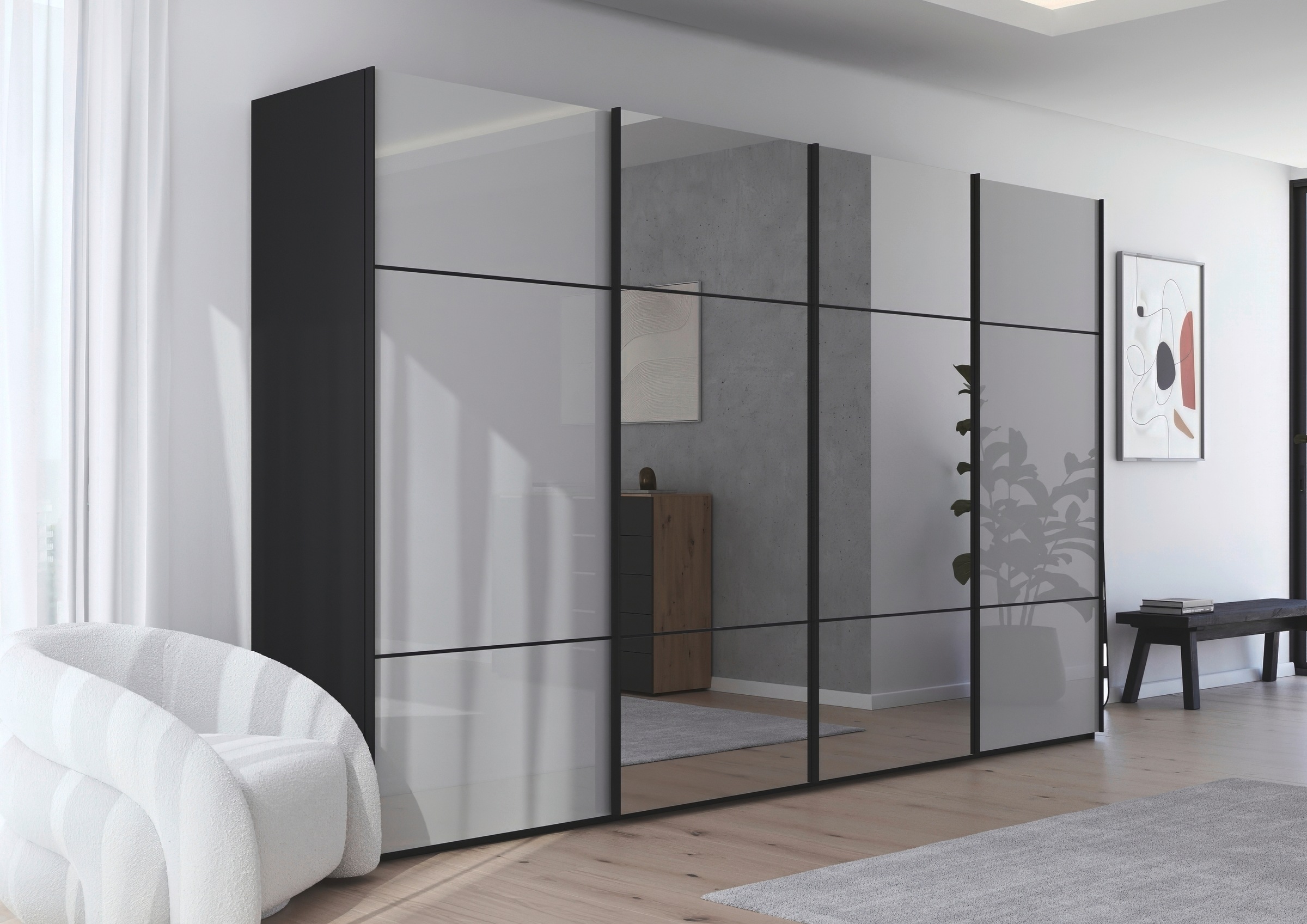 rauch Schwebetürenschrank »Kleiderschrank Schrank Garderobe Schlafzimmerschrank SCALE-TRIO«, edle dreigeteilte Front mit 2 Zierleisten Spiegel/Glas MADE IN GERMANY
