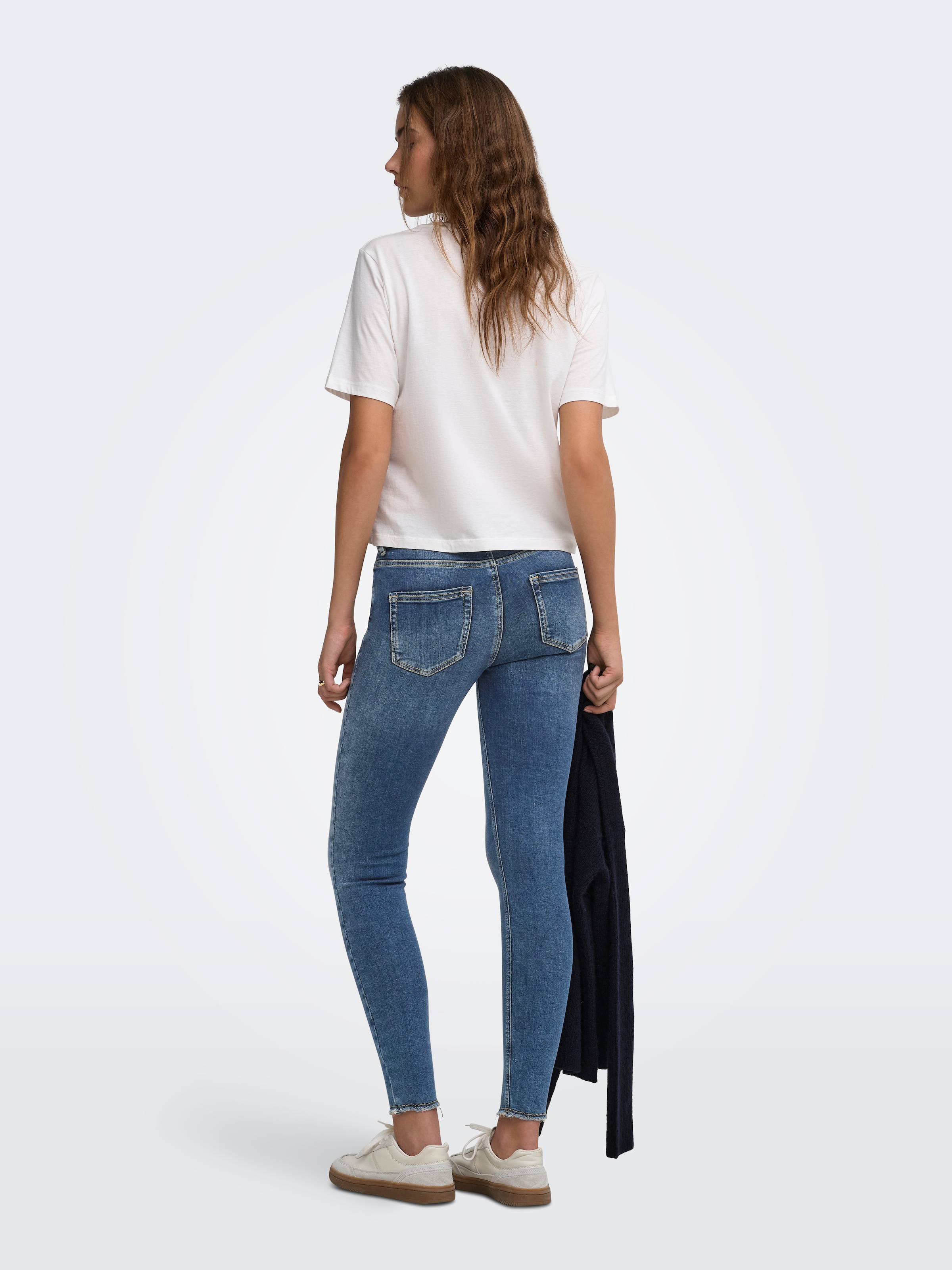 ONLY Skinny-fit-Jeans »ONLBLUSH MID SK ANK RW DNM DOT622 NOOS« Baumwollmischung, skinny fit