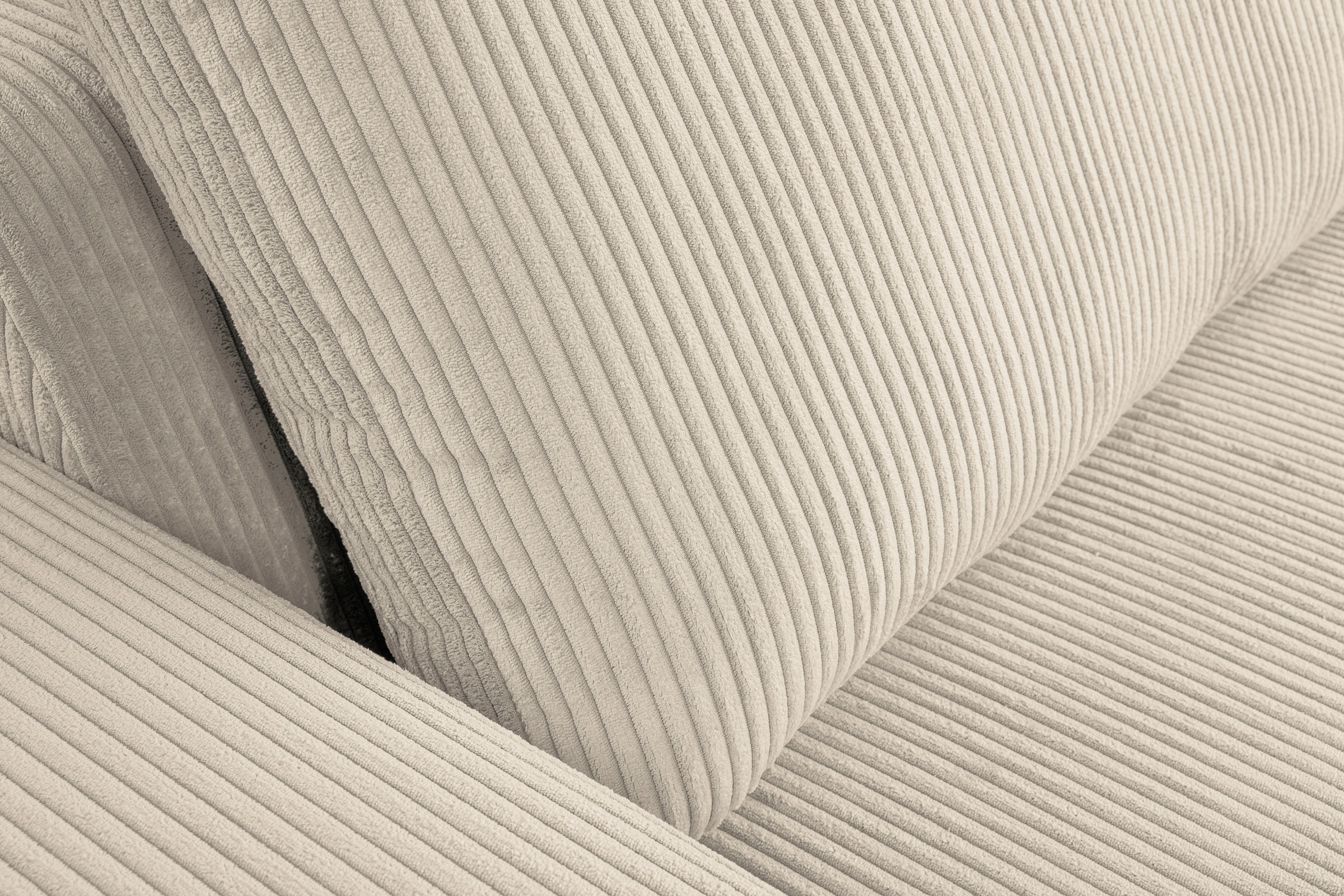 WERK2 Ecksofa »Rio, elegant und bequem, Breite 262cm, L-Form«, Puristisches Design mit maximalem Komfort