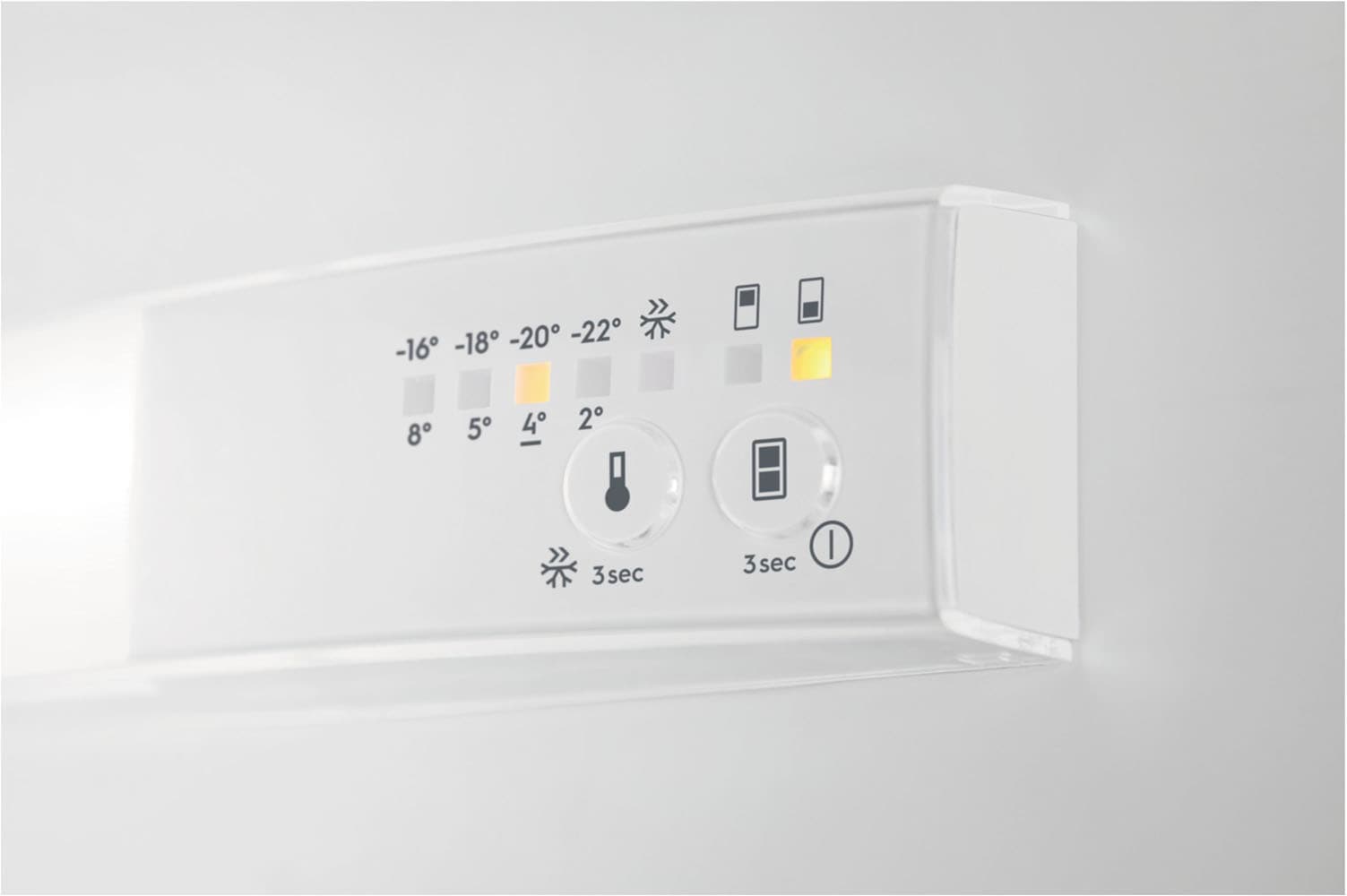 AEG Einbaukühlgefrierkombination 5000 »TSC5S183DF« 176,9 cm hoch 55,7 cm breit LowFrost: Erheblich weniger Eisbildung