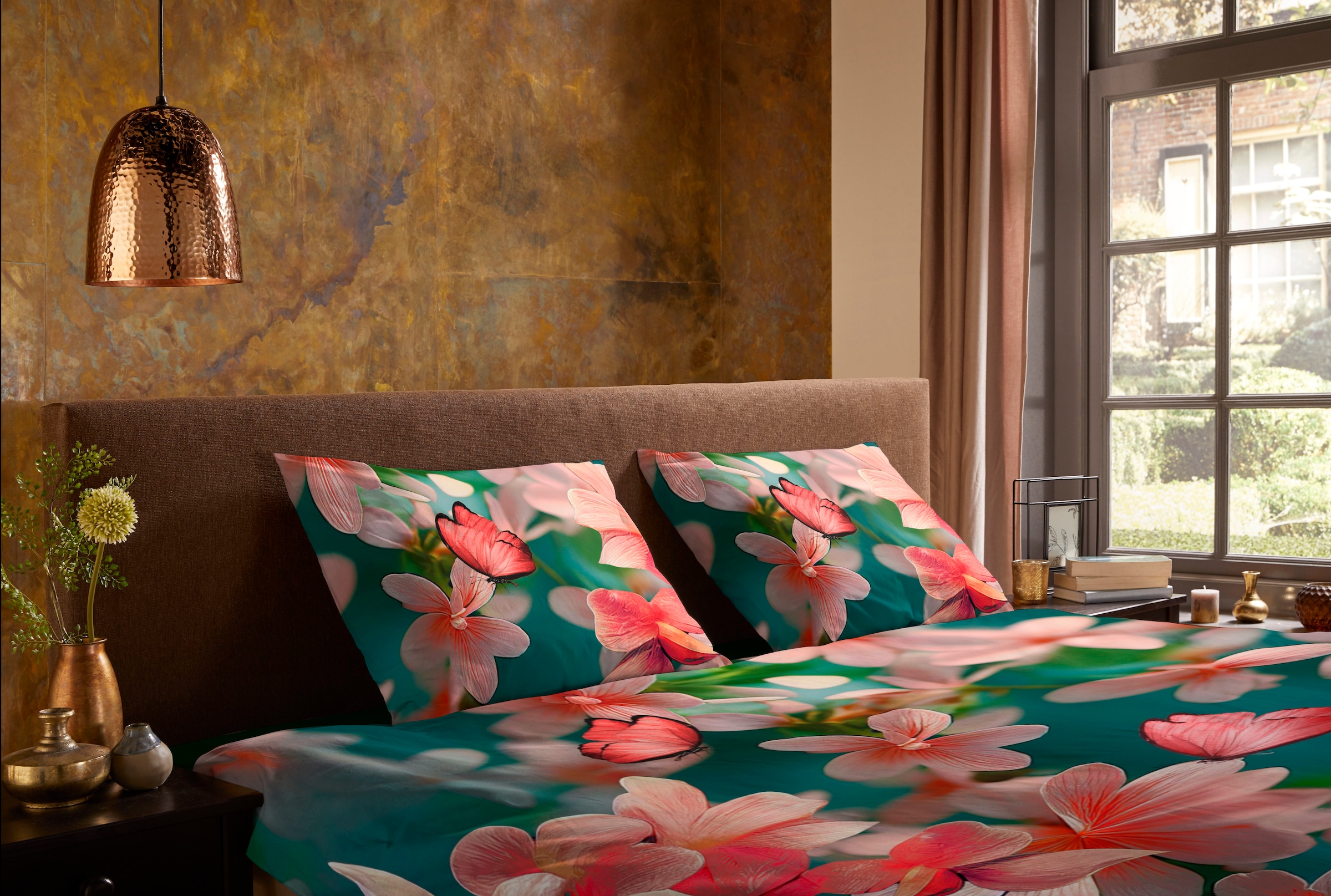 PURE luxury collection Wendebettwäsche »Yeya«, Mikrofaser, 135x200, Pflegeleicht Reißverschluss, Wende, Blumen Petrol