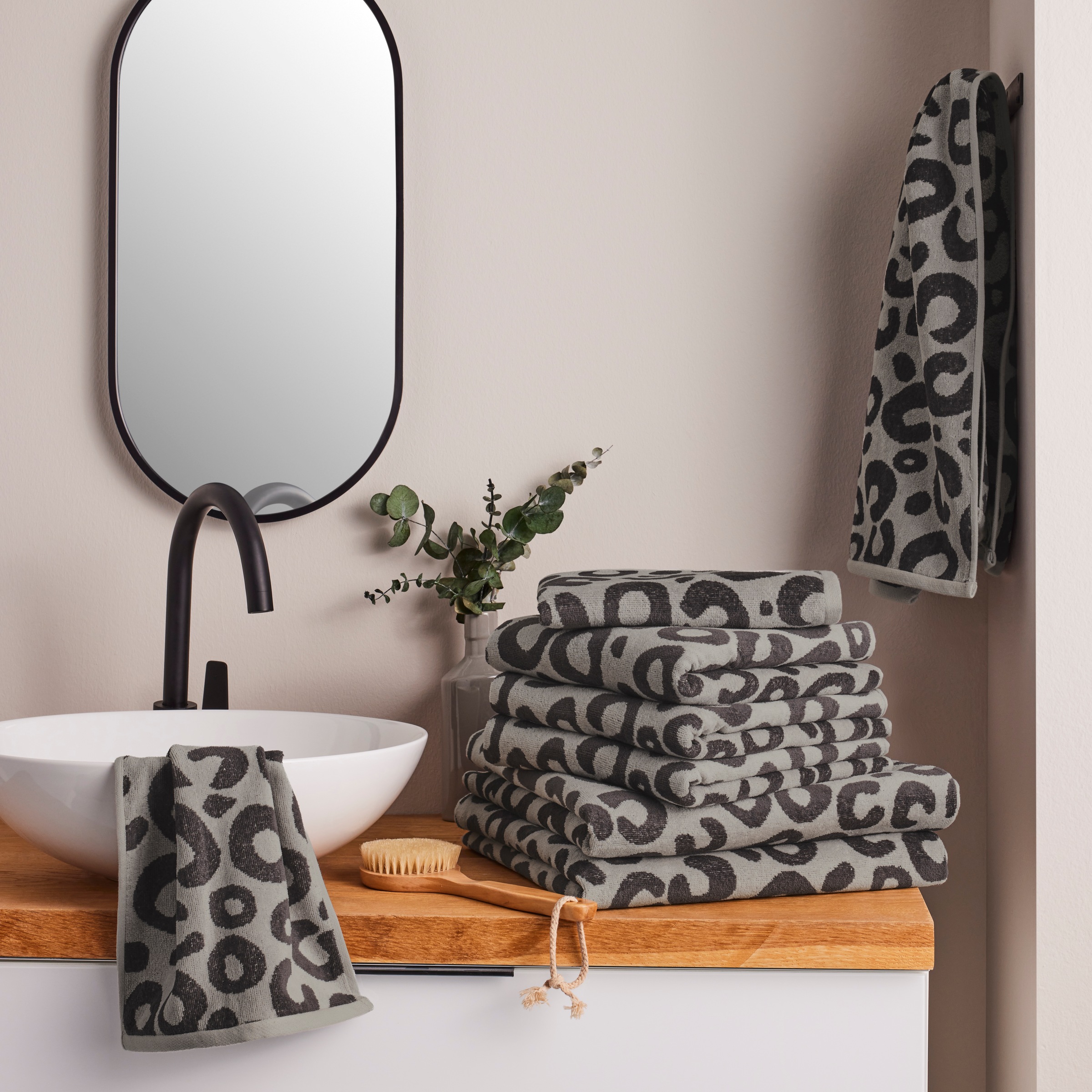 my home Handtuch Set »Anna Leopardmuster, 8-tlg Handtuch-Set, 100% Baumwoll günstig online kaufen