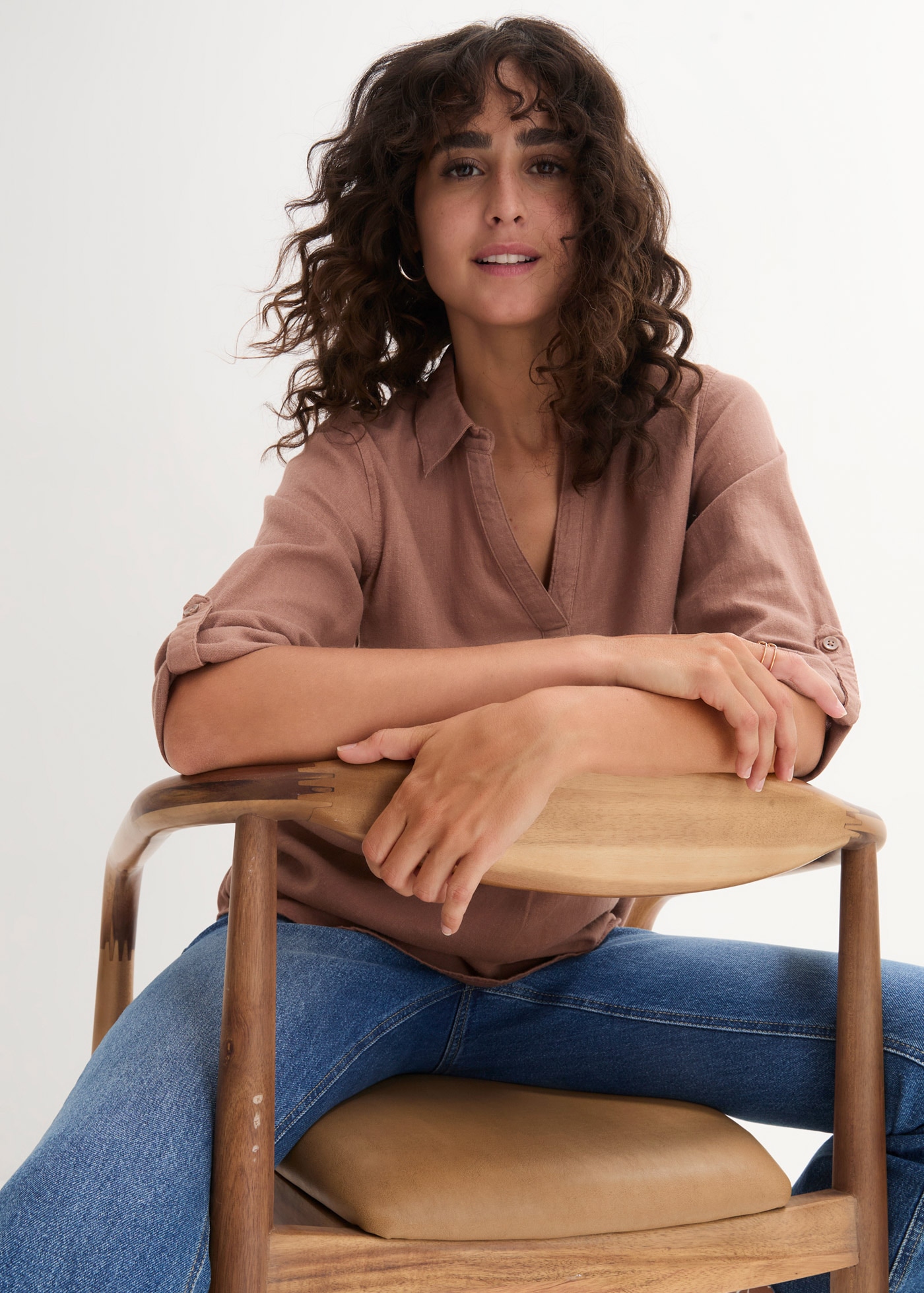 bonprix Langarmbluse »3/4-Arm Bluse mit Leinen« figurumspielende Passform, für vielseitige Alltagslooks