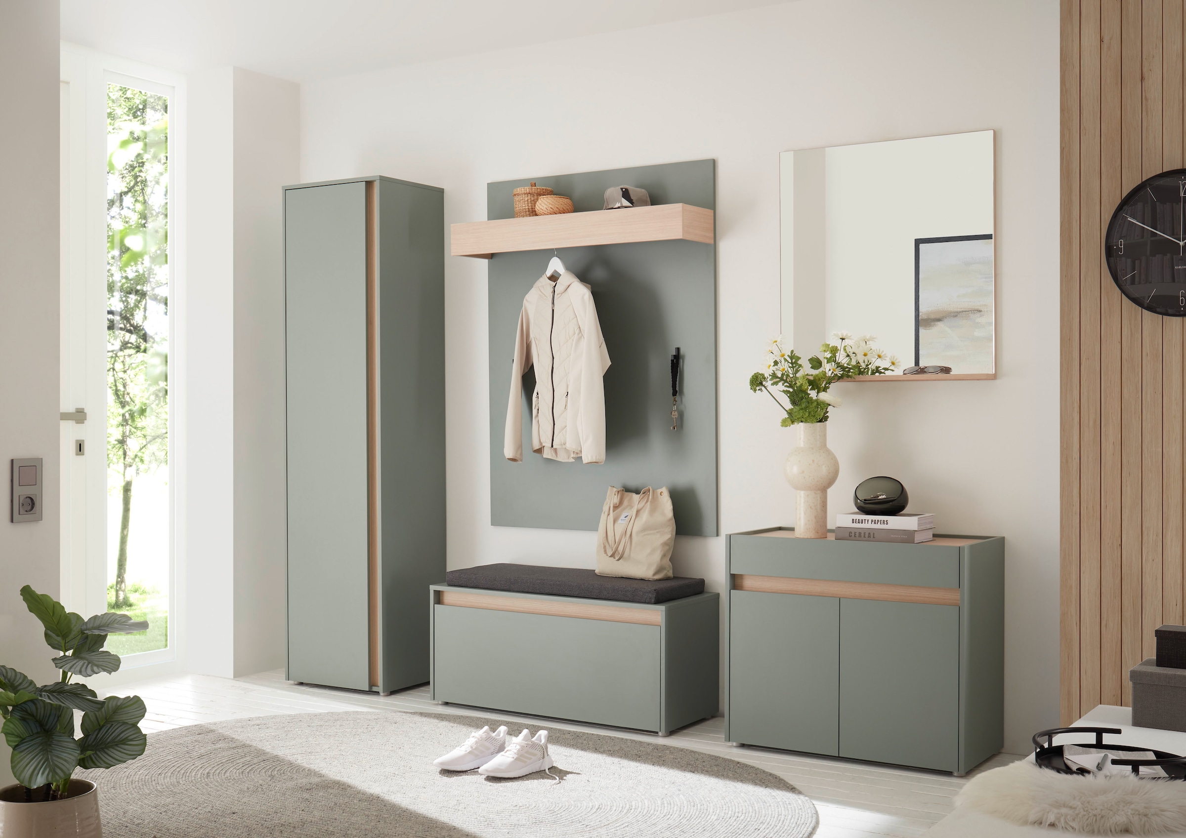 INOSIGN Garderoben-Set »GIRON/CiTY, moderne Garderobe, Komplettset mit viel Stauraum«, (Komplett-Set, 5 St.), enthält Schrank, Kommode, Spiegel, Paneel & Schuhbank +Sitzkissen