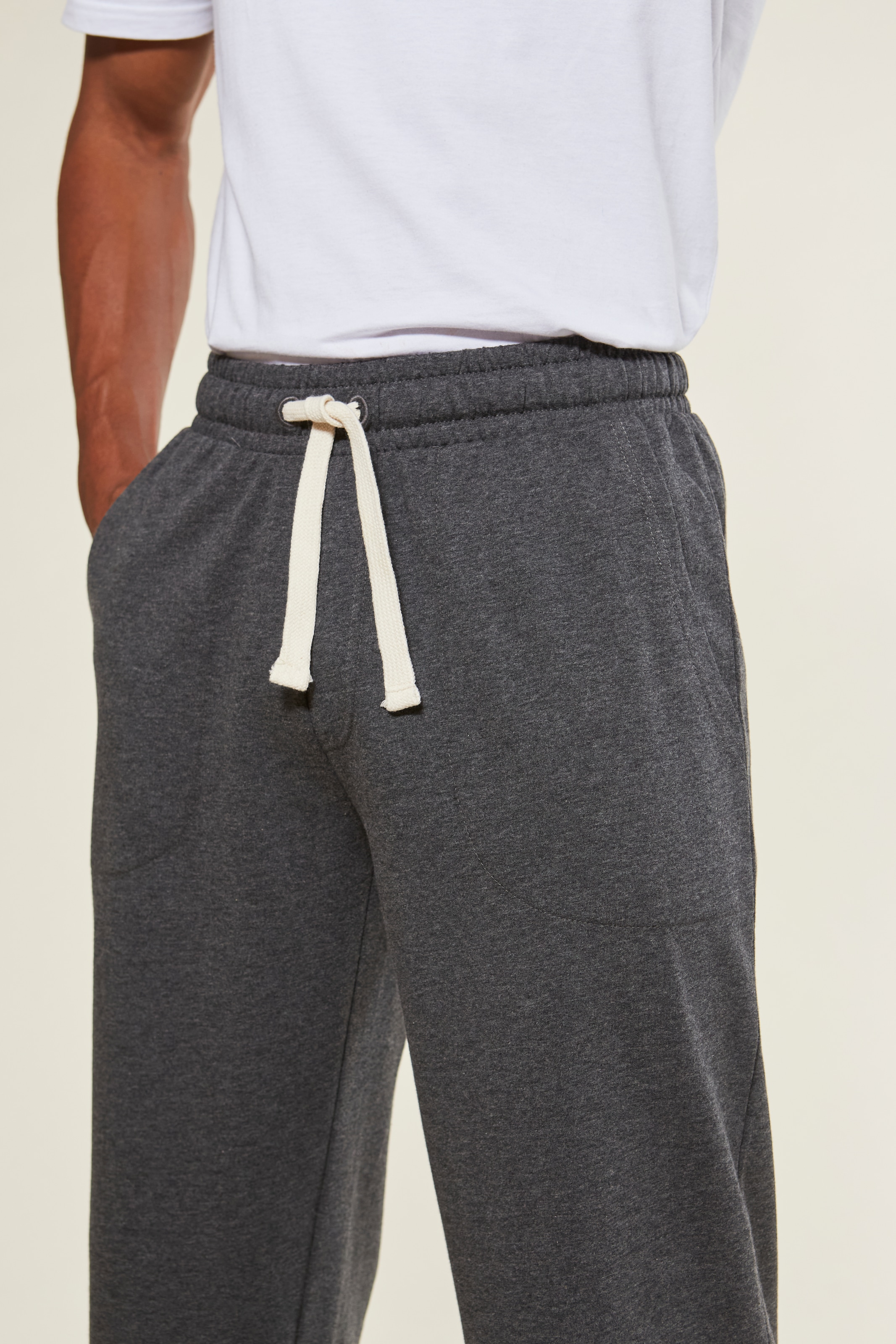 KangaROOS Sweathose, seitliche Taschen, kontrast Bänder