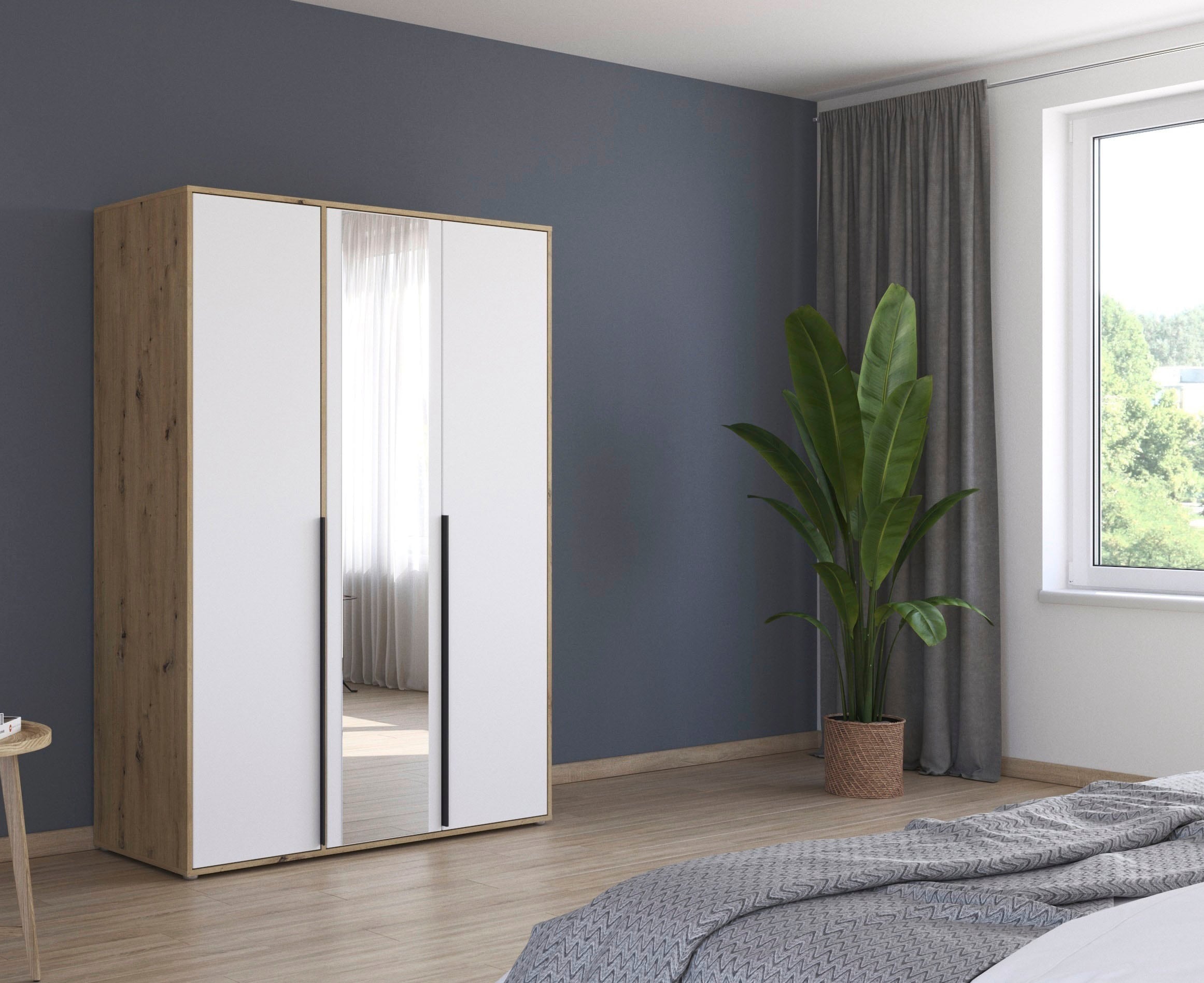 rauch Drehtürenschrank »Kleiderschrank Schrank Garderobe Wäscheschrank NAGATA mit Spiegel«, (in 3 verschiedenen Ausstattungen BASIC/CLASSIC/PREMIUM), und modernen Stangengriffen in Graumetallic TOPSELLER MADE IN GERMANY