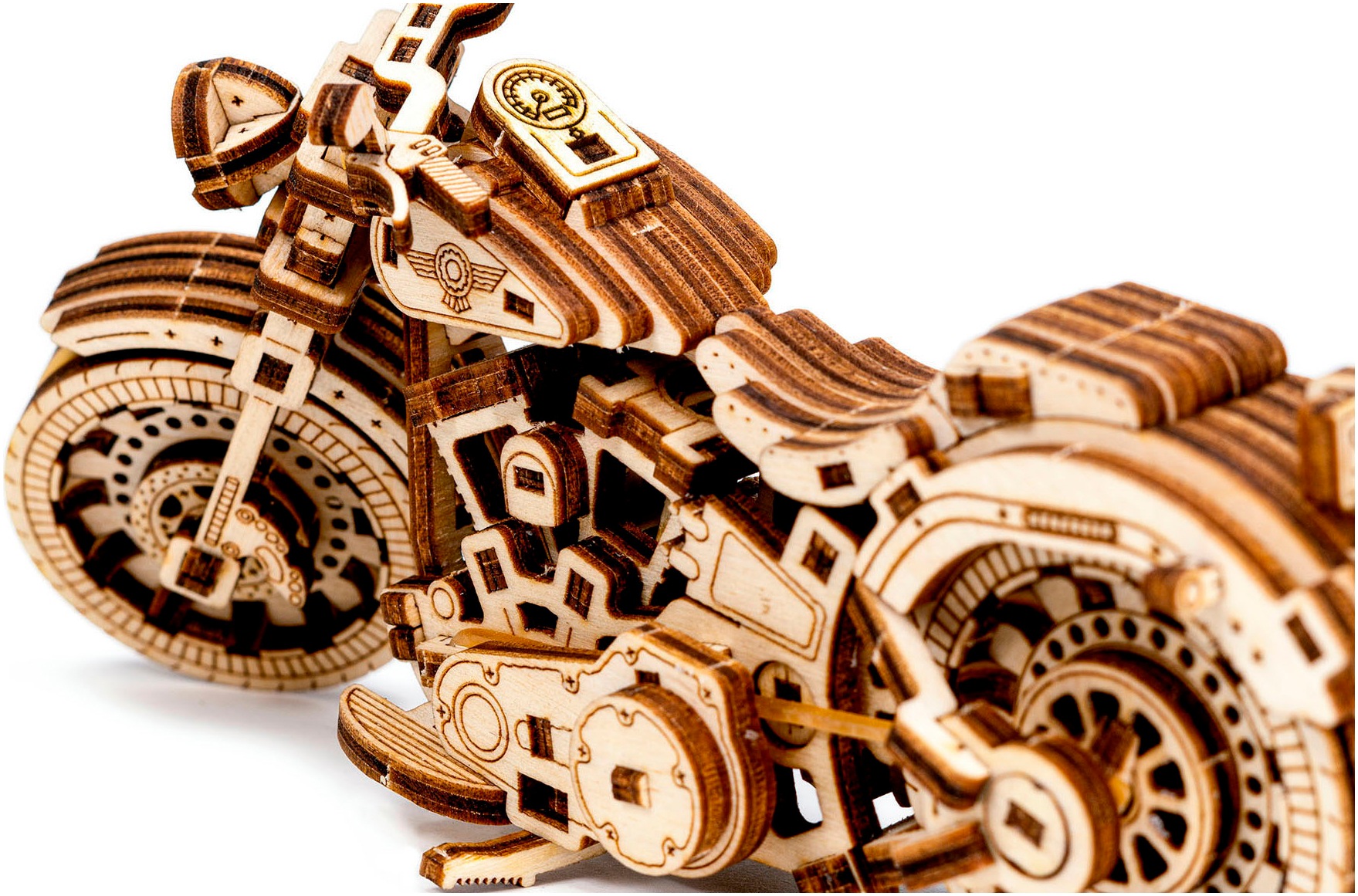 Revell® Modellbausatz »Revell Tiny Adventures, Cruiser V-Twin, Motorrad-Bausatz aus Holz« 1:13 Made in Europe, FSC® - schützt Wald