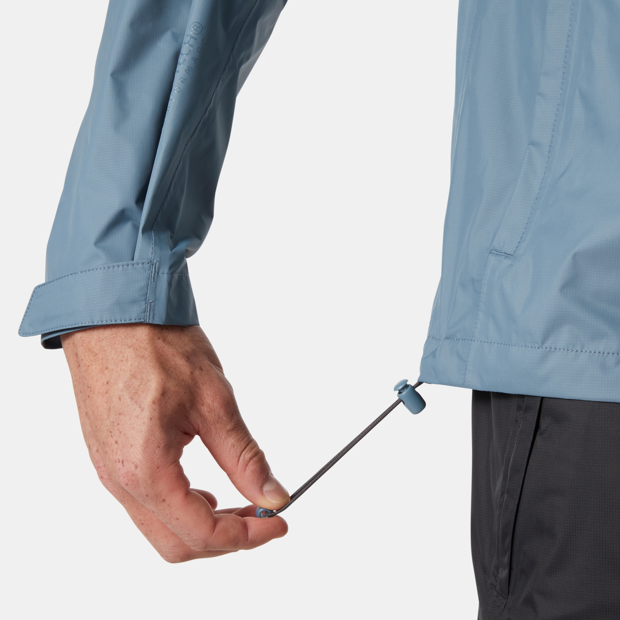 Helly Hansen Regenjacke »LOKE JACKET« mit Kapuze mit Kapuze, wasserdicht, winddicht, atmungsaktiv, po-bedeckende Länge