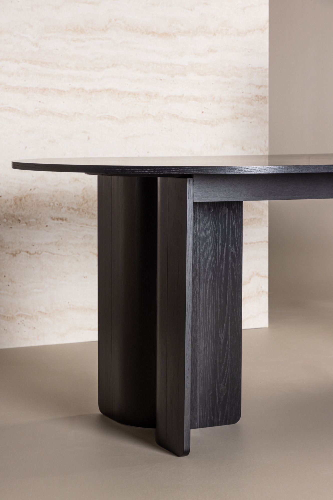 Venture Home Esstisch »Tyresö, ovaler Esstisch in elegantem Schwarz, 220 × 100 cm« Esszimmertisch, MDF, hell, pflegeleicht