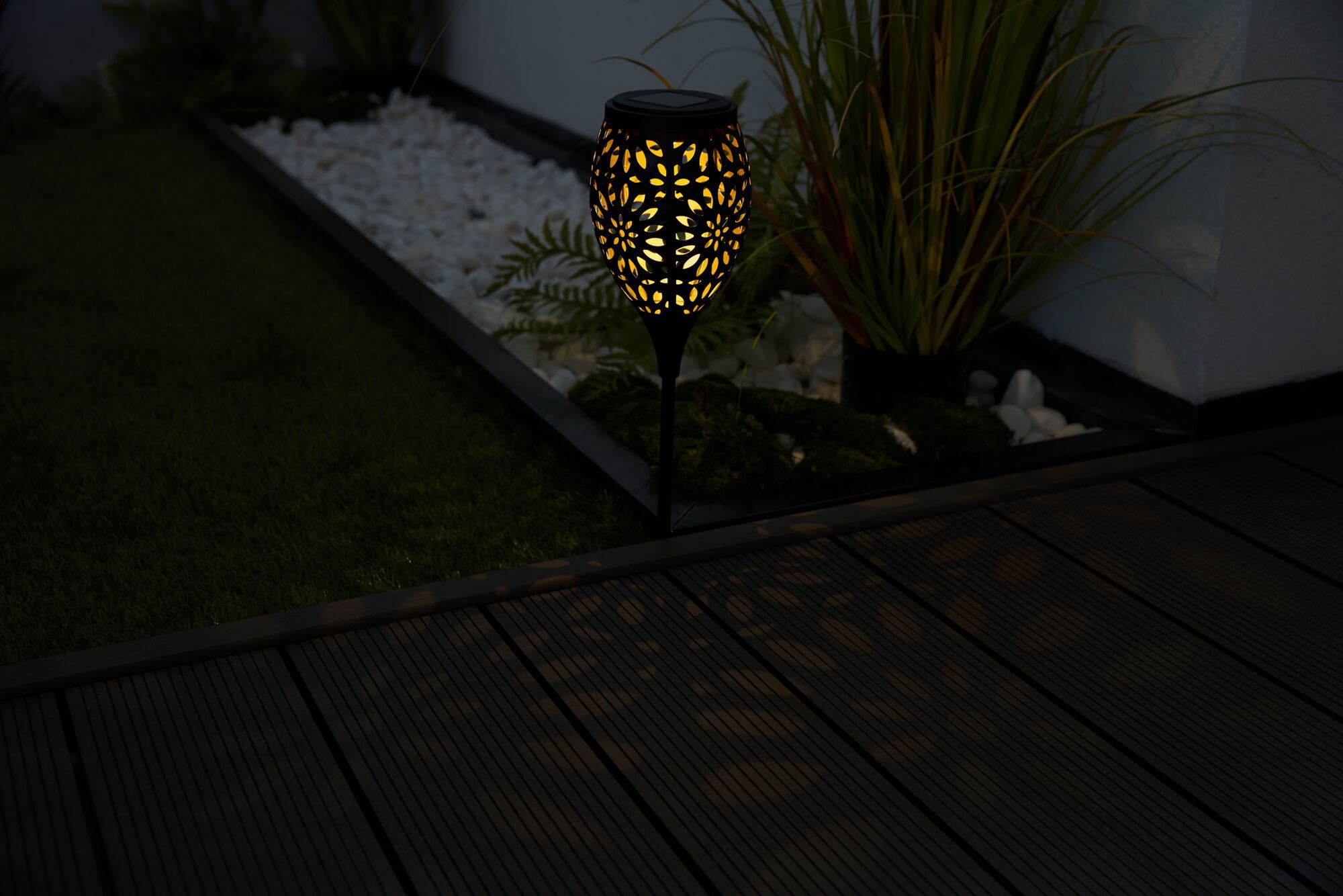 Pauleen LED Gartenleuchte »Sunshine Flower«, LED-Modul, Solarbetrieben,  Erdspieß auf Raten kaufen