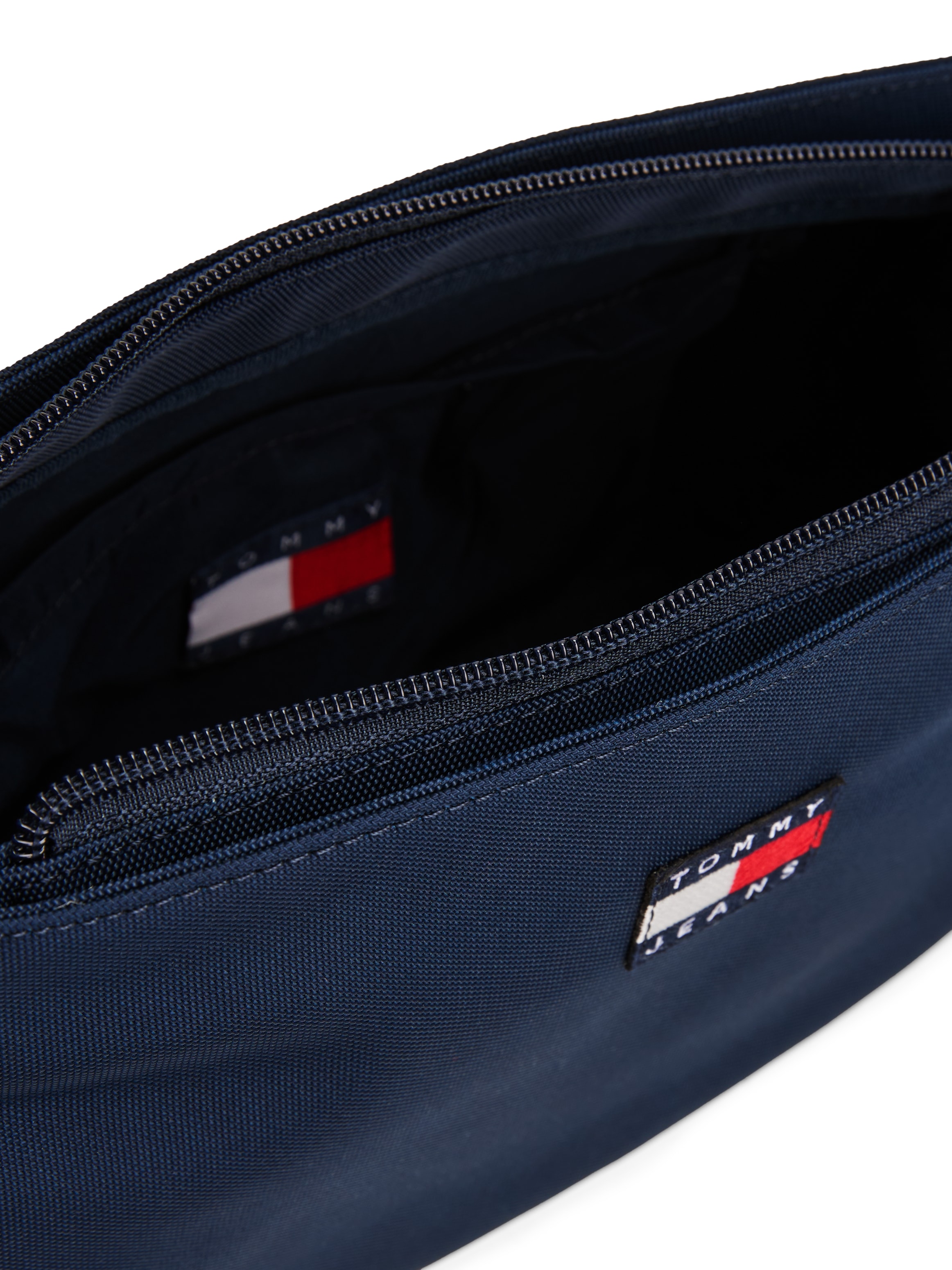 Tommy Jeans Schultertasche »TJW DAILY SHOULDER BAG«, Damen Umhängetasche, Freizeittasche mit Logo-Schriftzug
